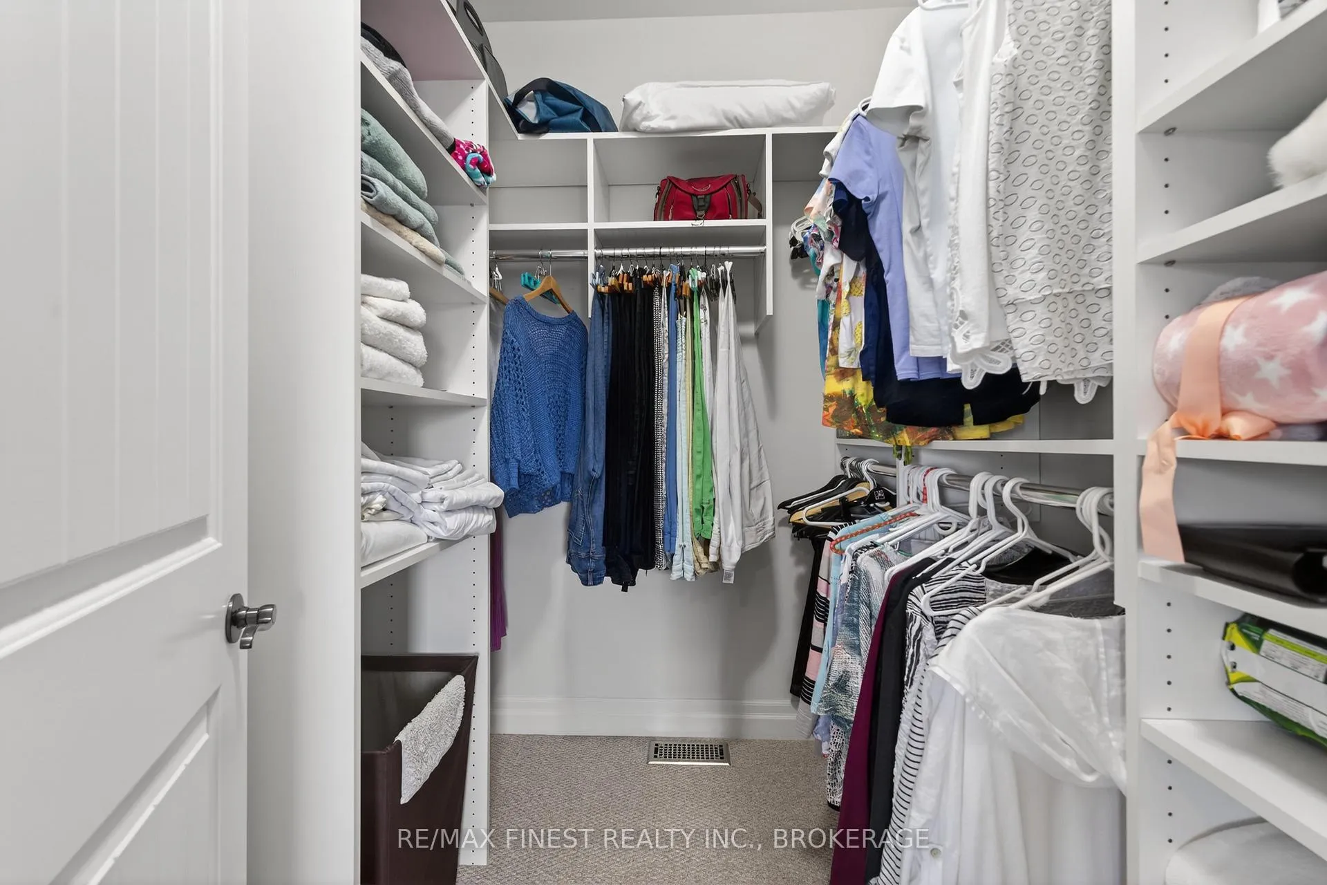 Photo 29 of 1191 Crossfield Avenue, Kingston, City Northwest — HOMEH