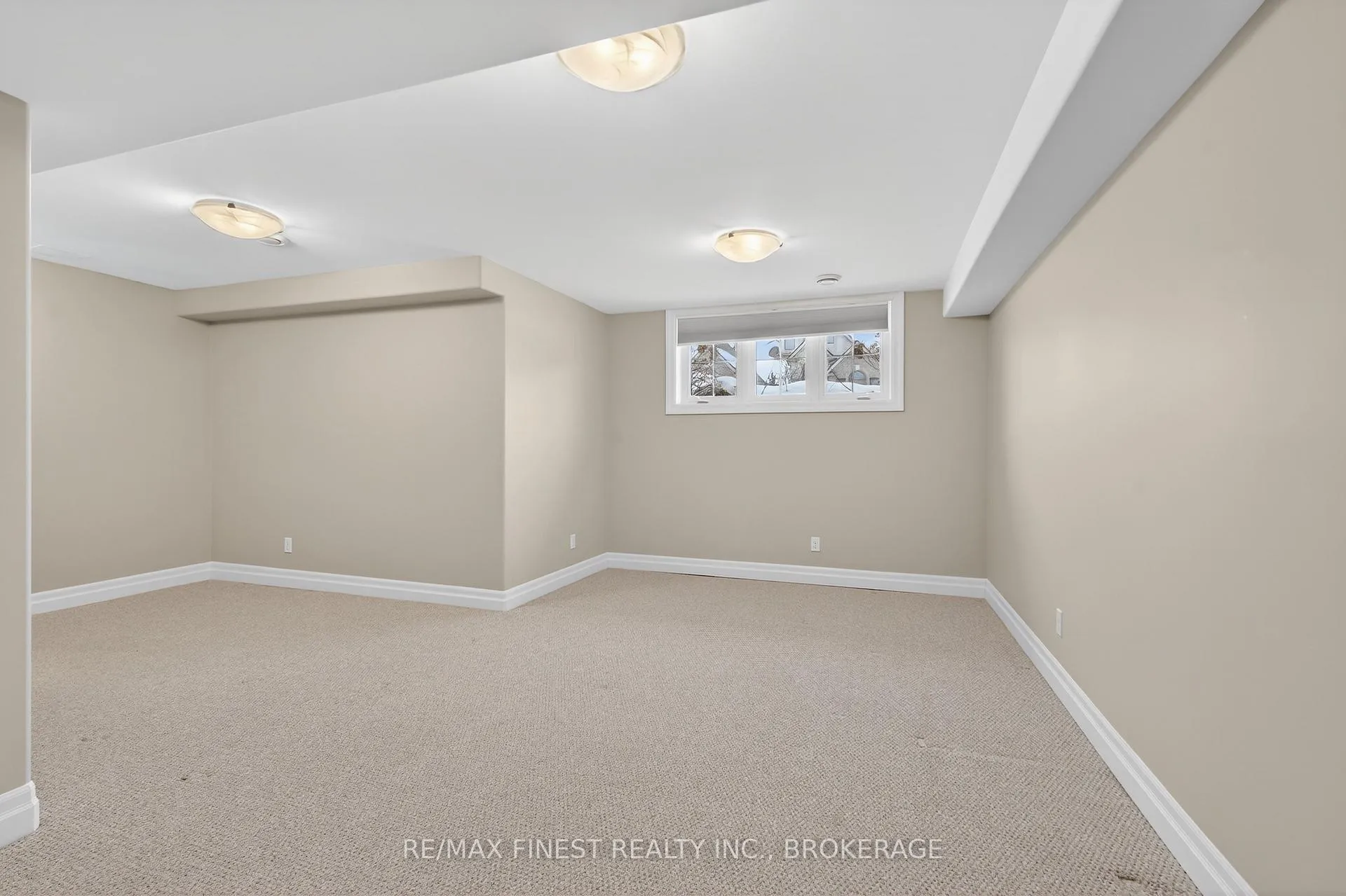 Photo 33 of 1191 Crossfield Avenue, Kingston, City Northwest — HOMEH