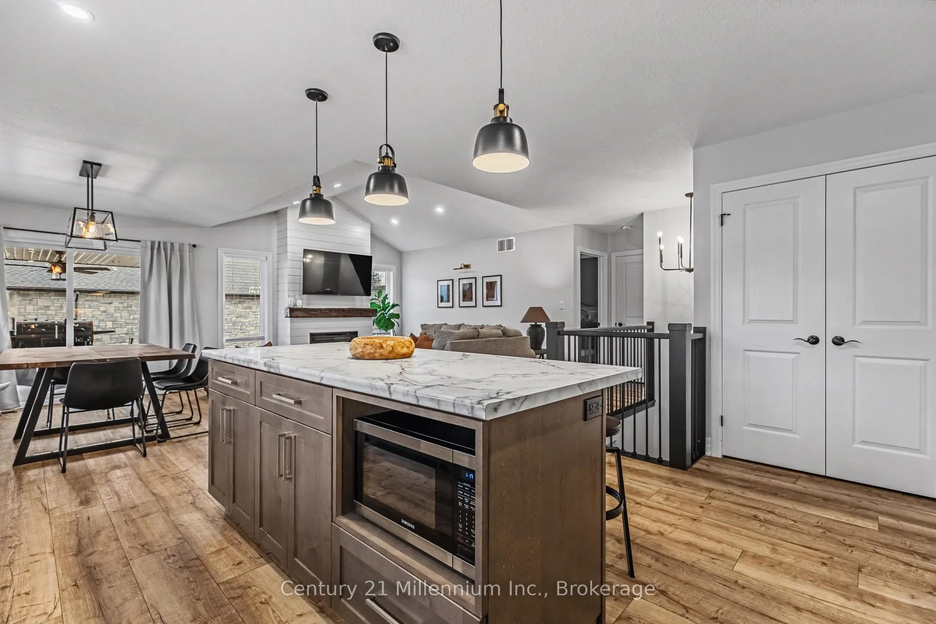 Photo 15 of 200 Eccles Avenue, West Grey — HOMEH