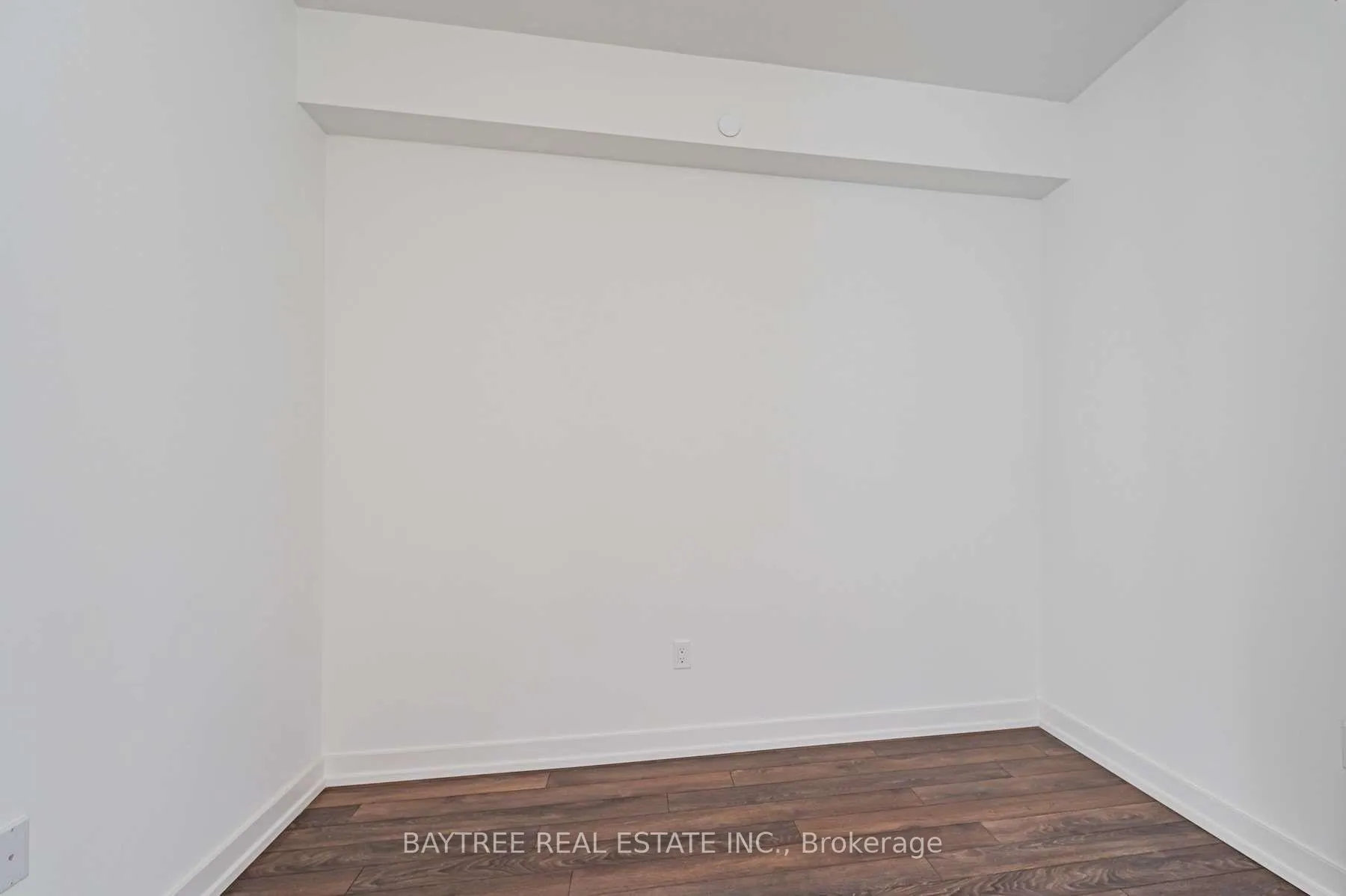 Photo 8 of Unit 521, 158 Front Street E, Toronto, Moss Park — HOMEH