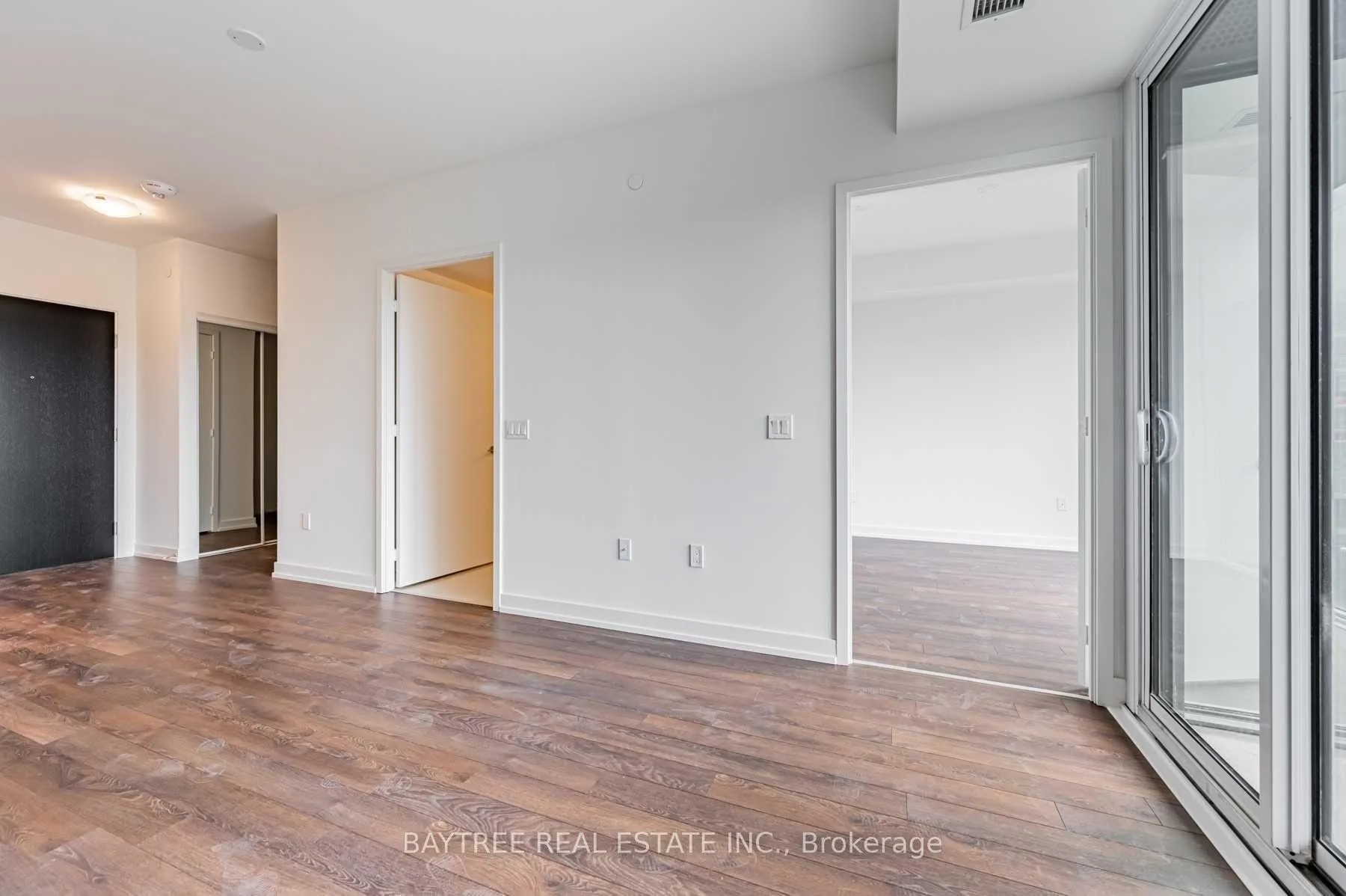 Photo 13 of Unit 521, 158 Front Street E, Toronto, Moss Park — HOMEH