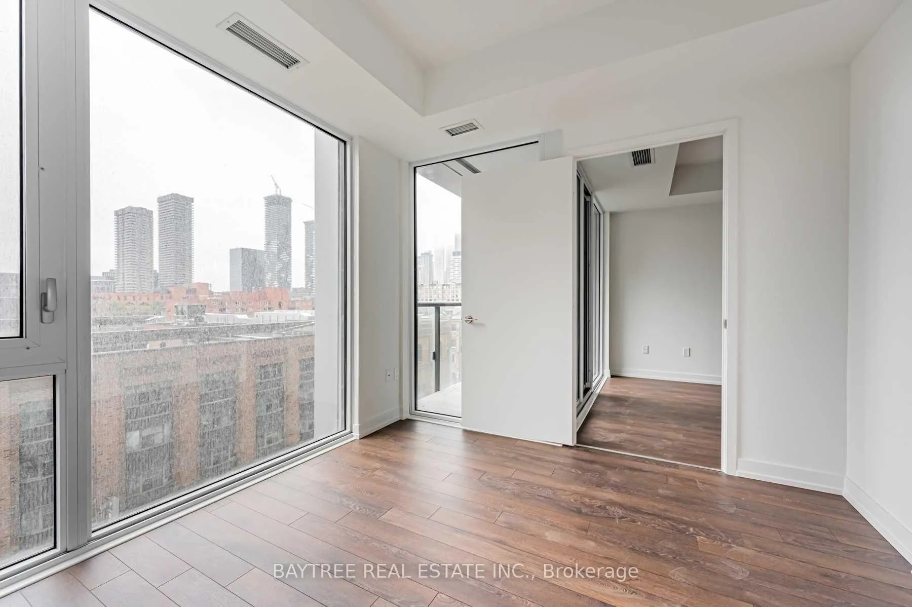Photo 17 of Unit 521, 158 Front Street E, Toronto, Moss Park — HOMEH