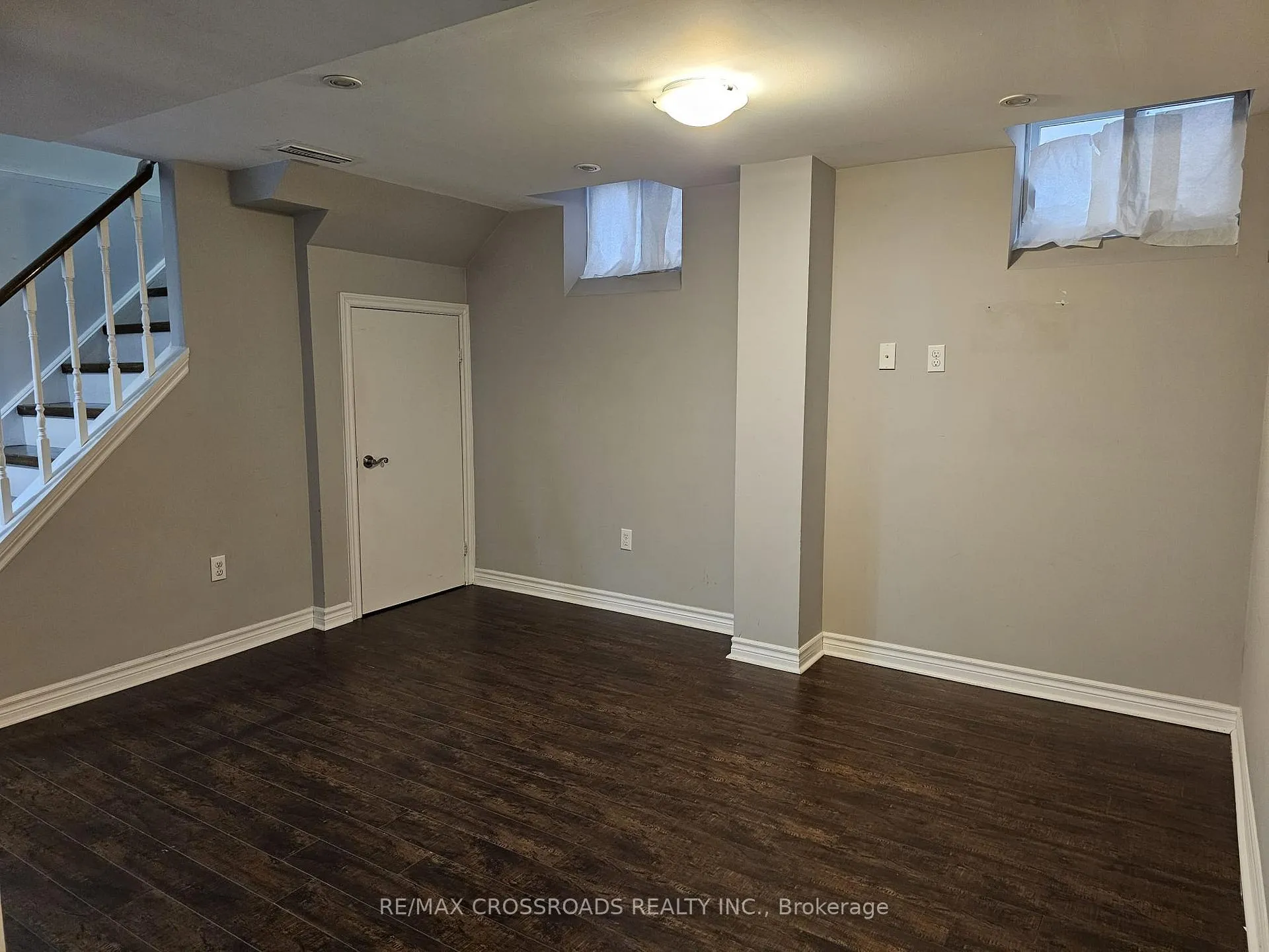 Photo 2 of Unit Bsmt, 14 Ann Louise Crescent, Markham, Cedarwood — HOMEH