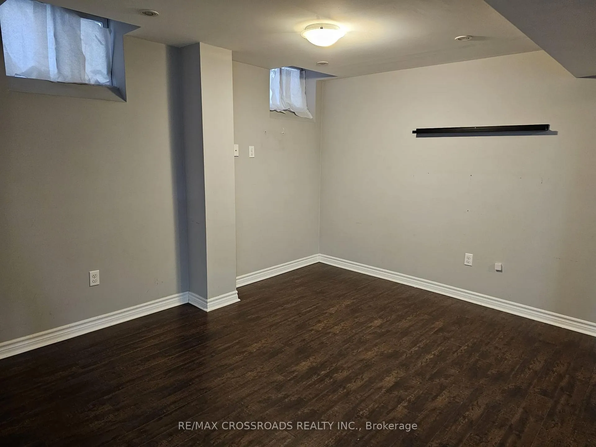 Photo 3 of Unit Bsmt, 14 Ann Louise Crescent, Markham, Cedarwood — HOMEH