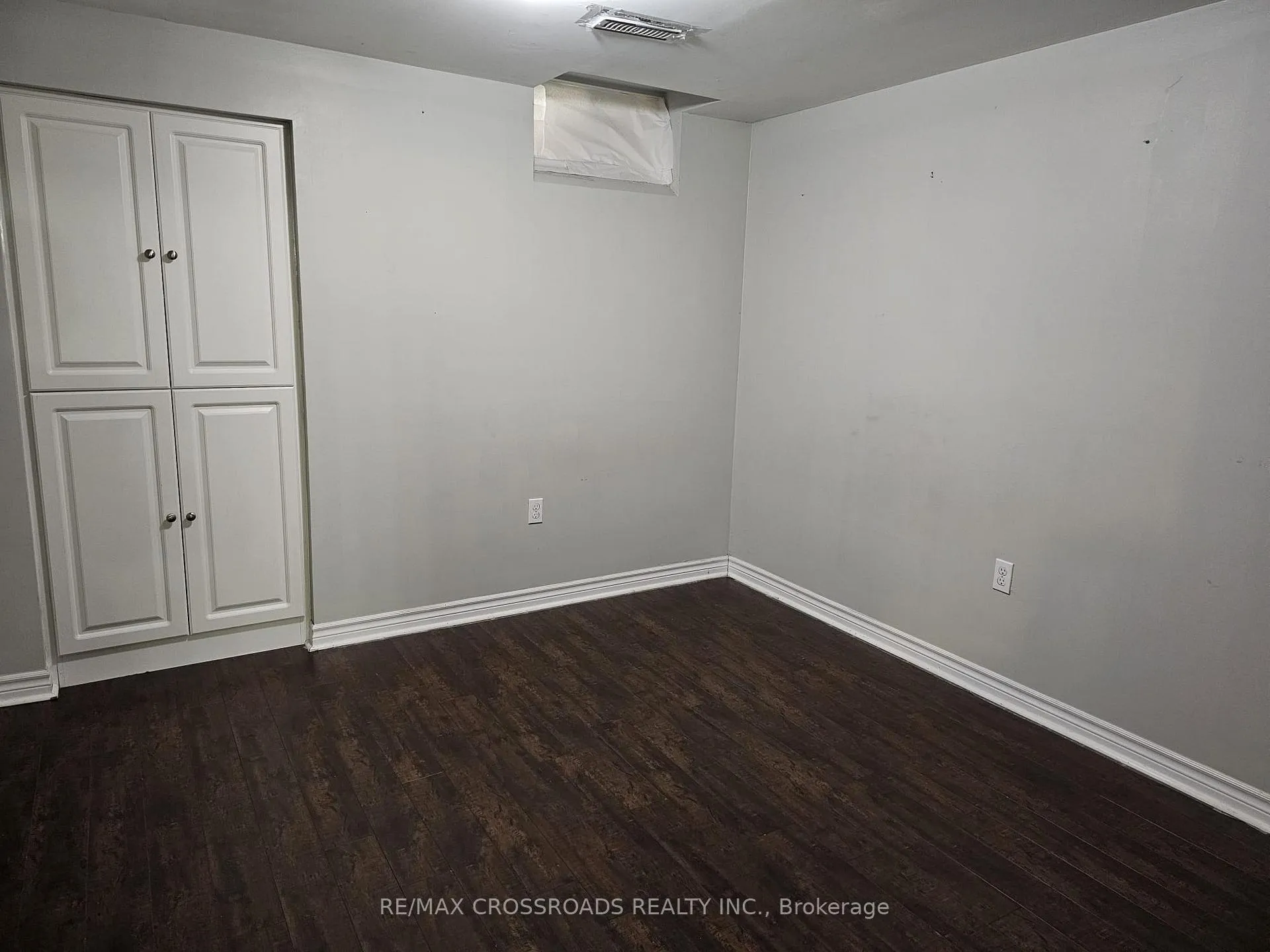 Photo 9 of Unit Bsmt, 14 Ann Louise Crescent, Markham, Cedarwood — HOMEH