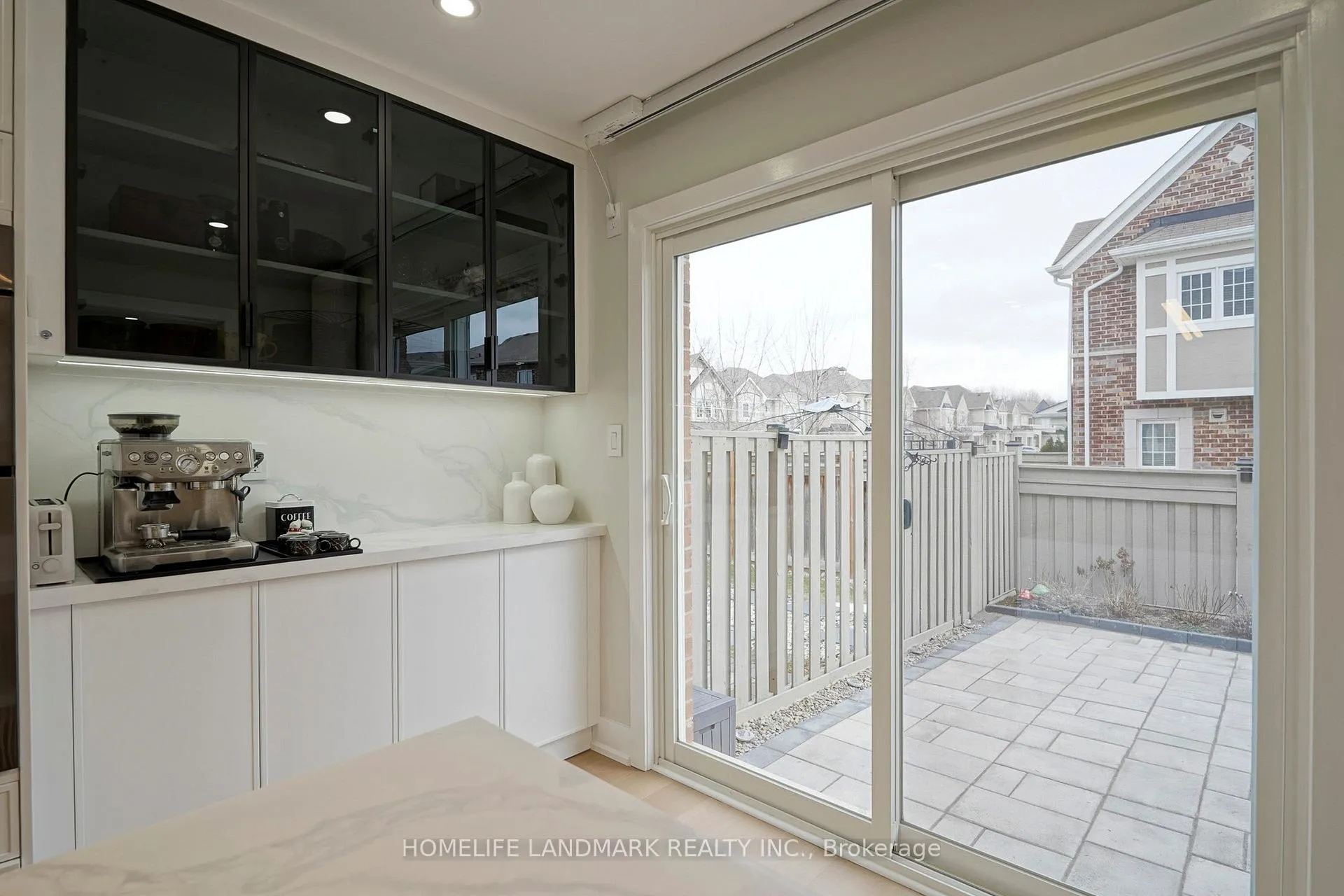 Photo 15 of 7 Hutt Crescent, Aurora, Rural Aurora — HOMEH