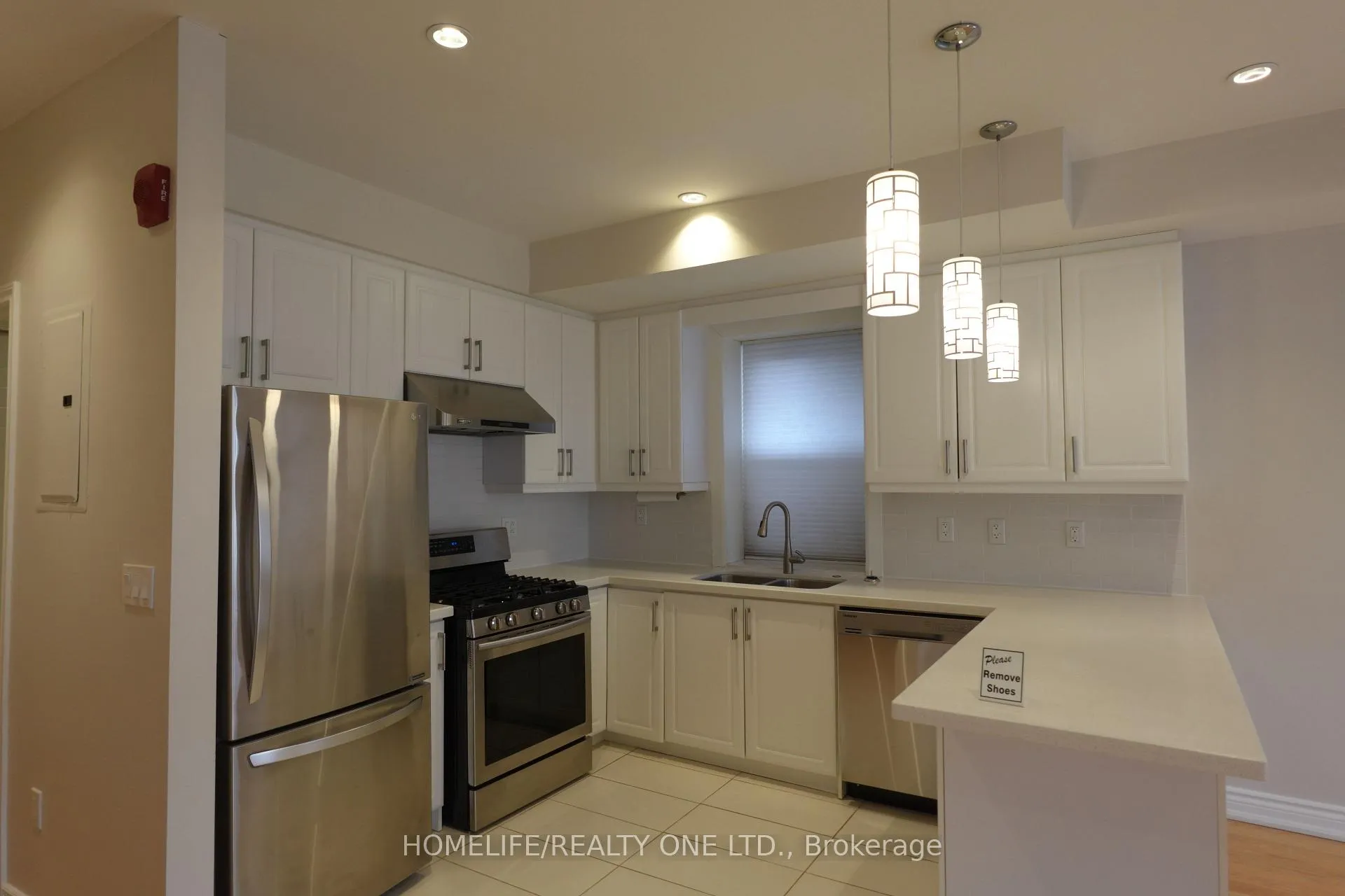 Photo 7 of Unit 3, 579 Gerrard Street E, Toronto, South Riverdale — HOMEH
