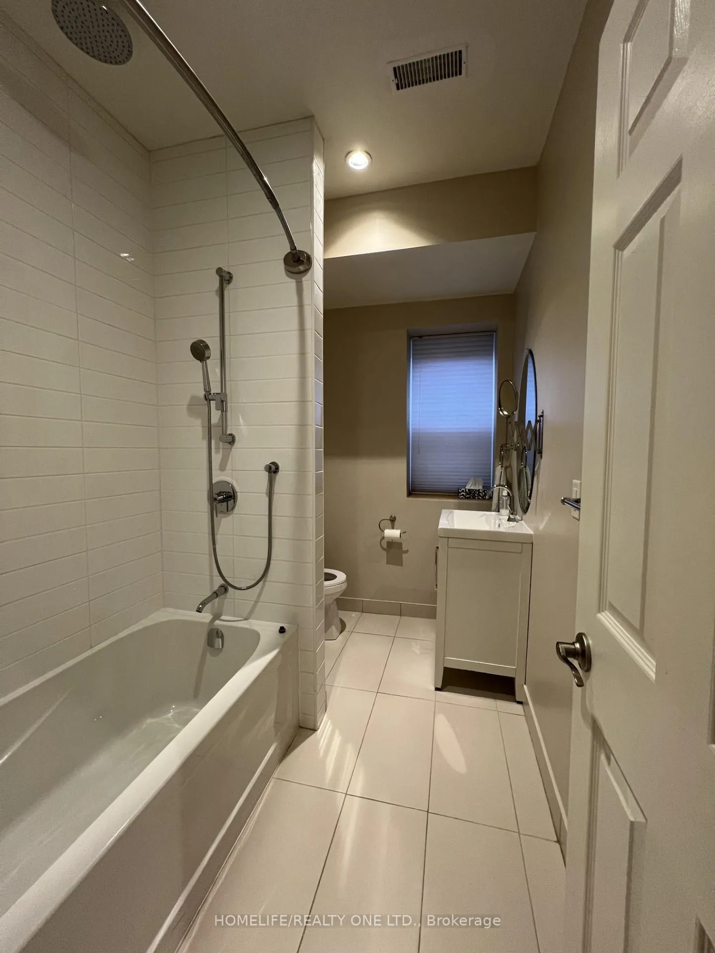 Photo 13 of Unit 3, 579 Gerrard Street E, Toronto, South Riverdale — HOMEH