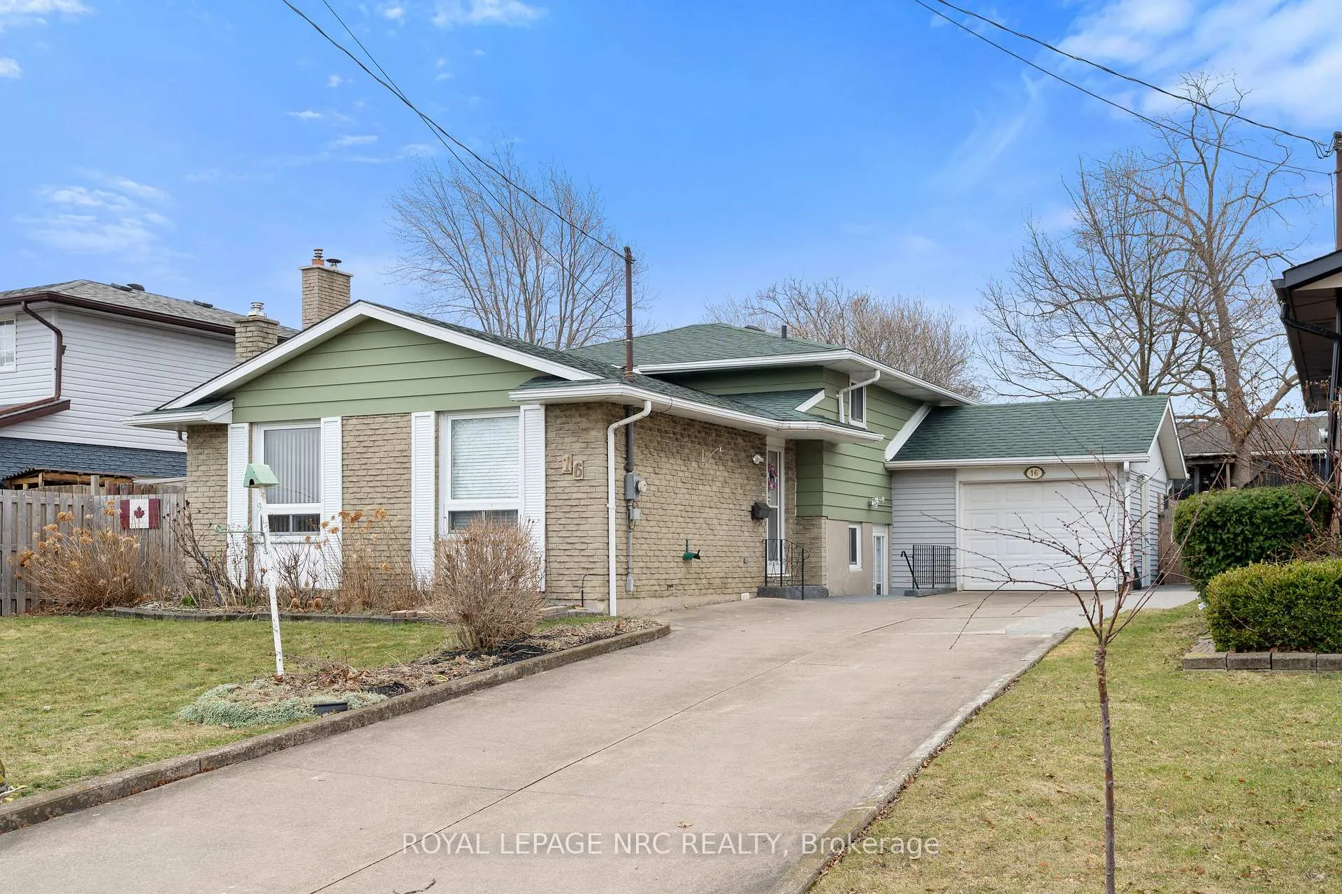 Photo 1 of 16 Appleford Road, St. Catharines, Secord Woods — HOMEH