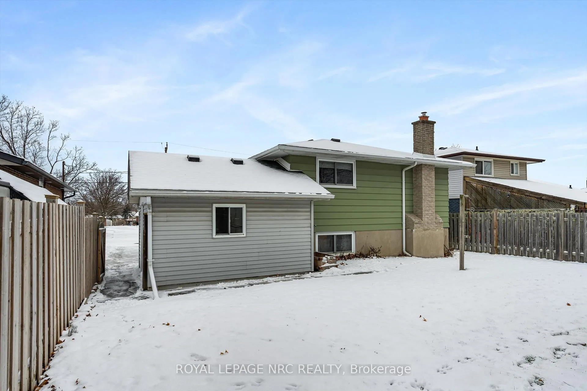 Photo 34 of 16 Appleford Road, St. Catharines, Secord Woods — HOMEH