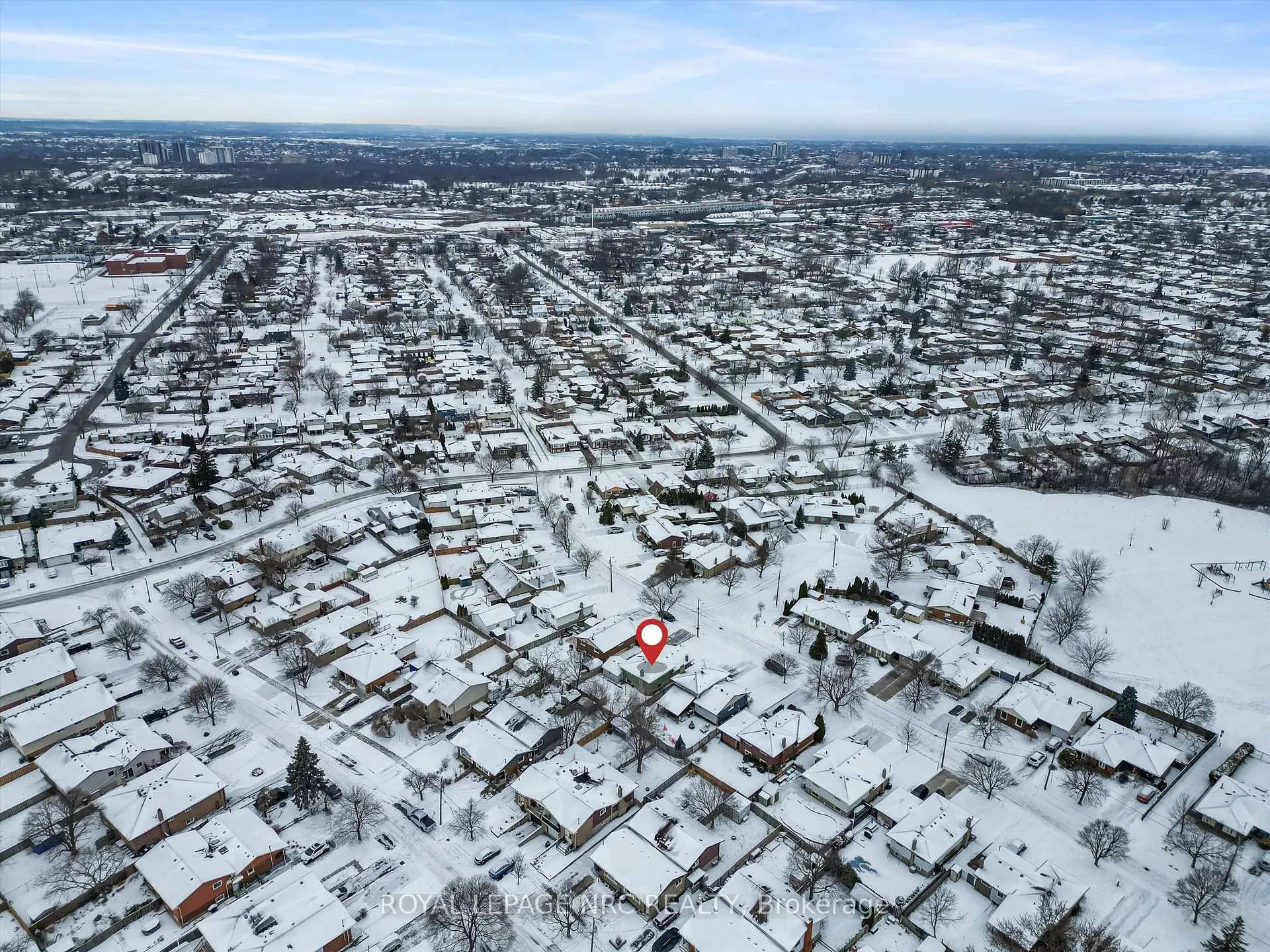 Photo 40 of 16 Appleford Road, St. Catharines, Secord Woods — HOMEH