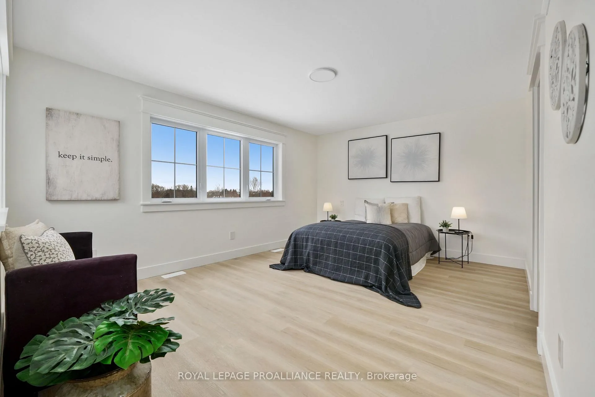 Photo 41 of 4 Hollingsworth Street, Prince Edward County, Sophiasburg Ward — HOMEH