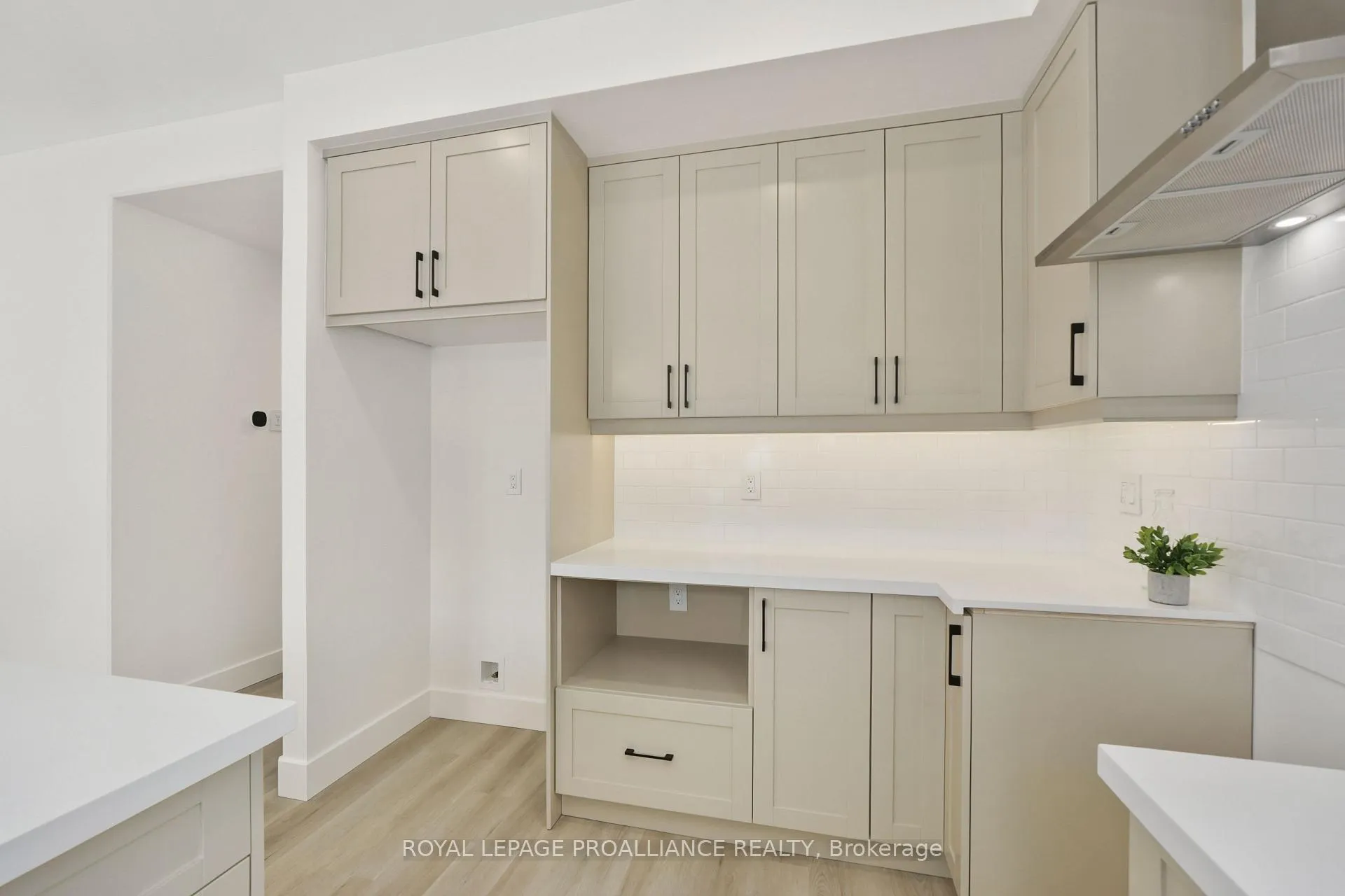 Photo 16 of 4 Hollingsworth Street, Prince Edward County, Sophiasburg Ward — HOMEH