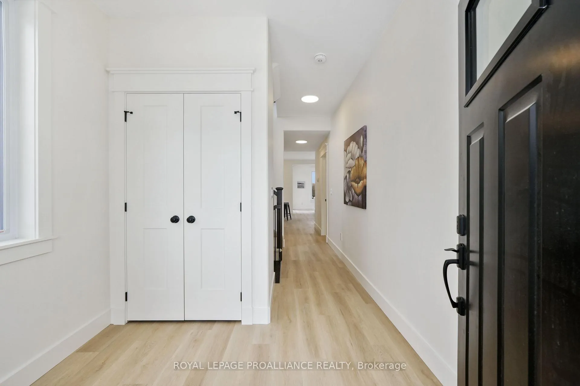 Photo 1 of 4 Hollingsworth Street, Prince Edward County, Sophiasburg Ward — HOMEH