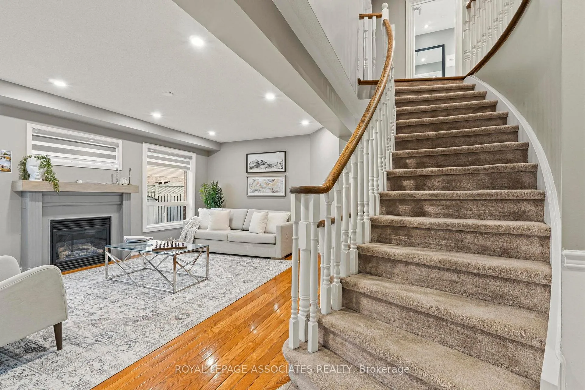 Photo 14 of 1044 Langford Street, Oshawa, Eastdale — HOMEH