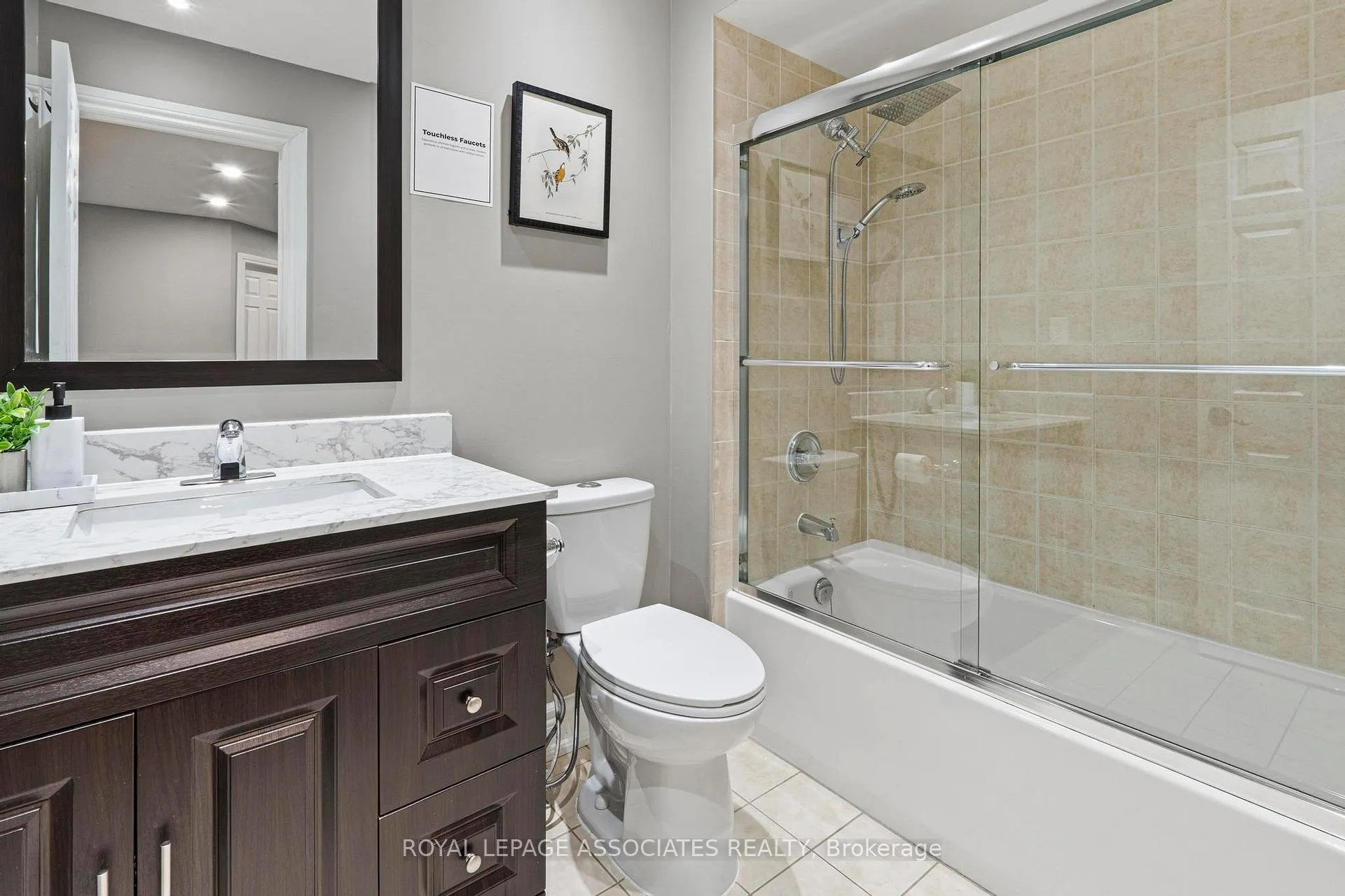 Photo 31 of 1044 Langford Street, Oshawa, Eastdale — HOMEH