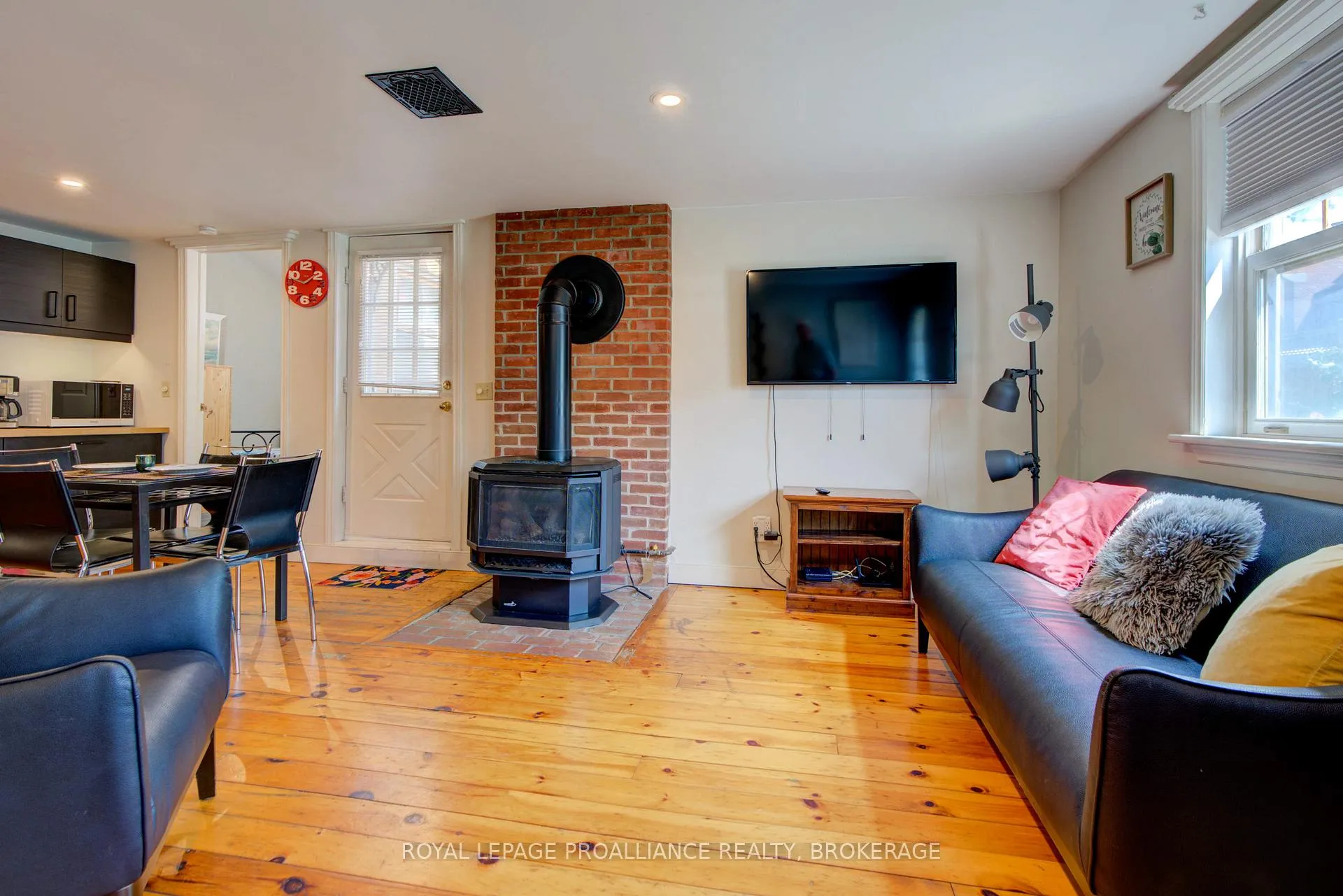 Photo 6 of 160A Bagot Street, Kingston, Central City East — HOMEH