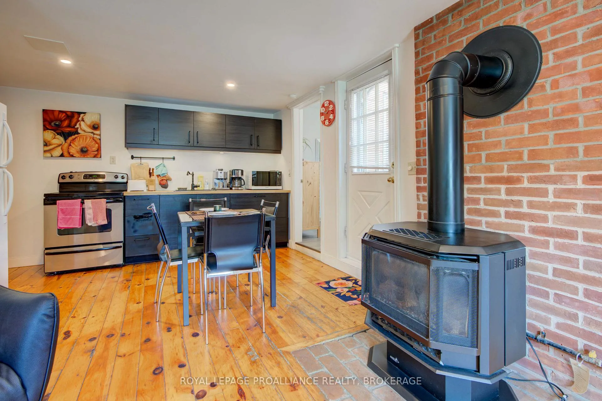 Photo 7 of 160A Bagot Street, Kingston, Central City East — HOMEH