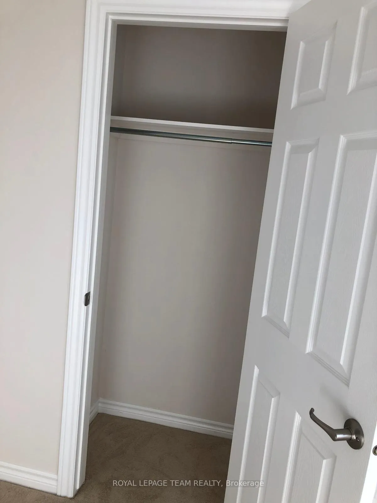 Photo 15 of 267 Zenith Private, Ottawa, Barrhaven - Half Moon Bay — HOMEH