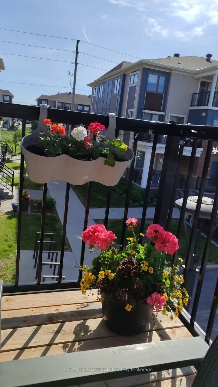 Photo 22 of 267 Zenith Private, Ottawa, Barrhaven - Half Moon Bay — HOMEH
