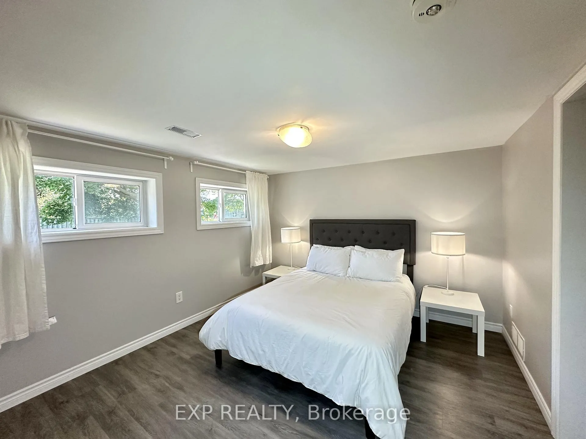 Photo 18 of 16 Broadview Avenue, St. Catharines, Glendale/Glenridge — HOMEH