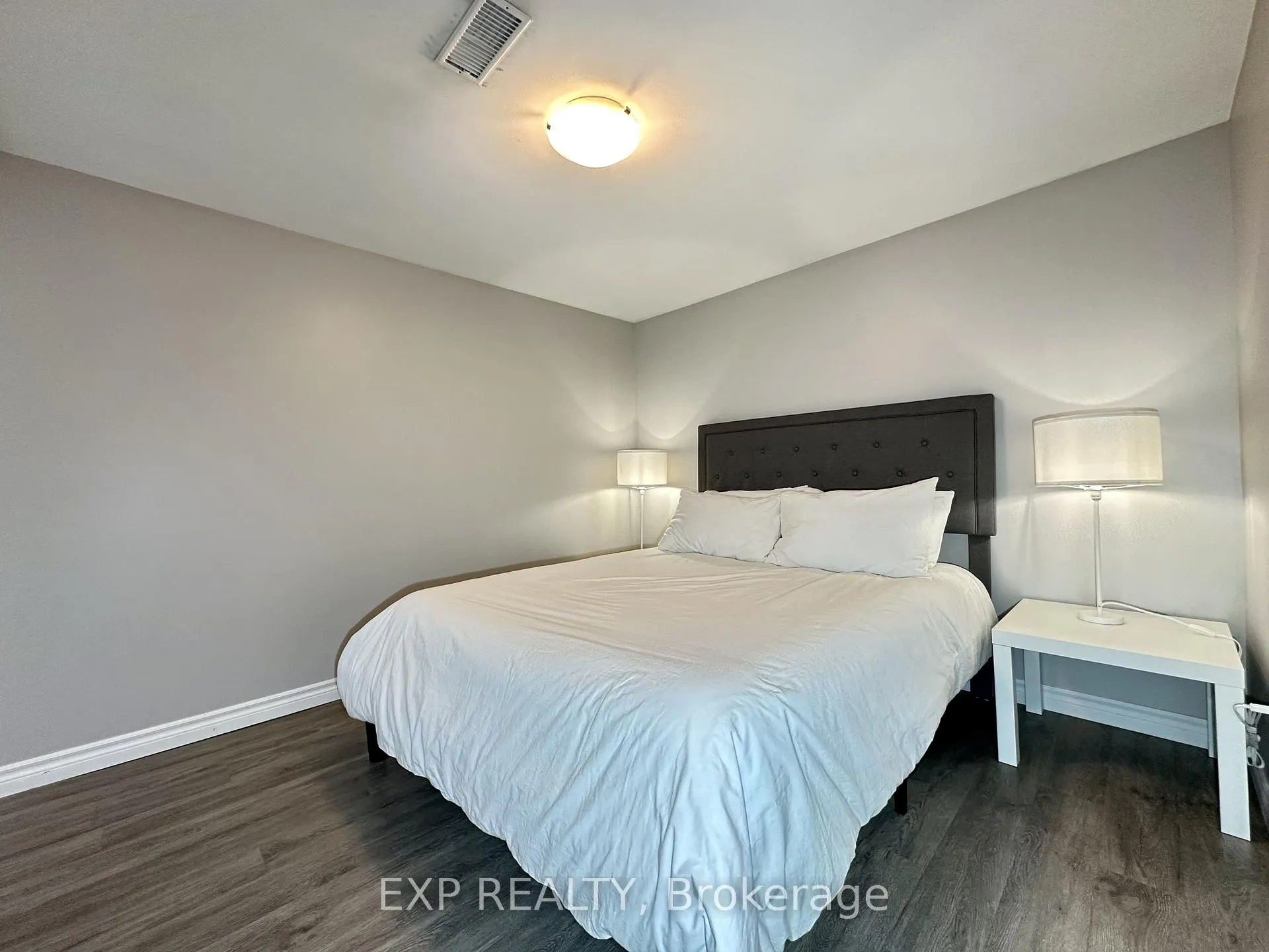 Photo 20 of 16 Broadview Avenue, St. Catharines, Glendale/Glenridge — HOMEH
