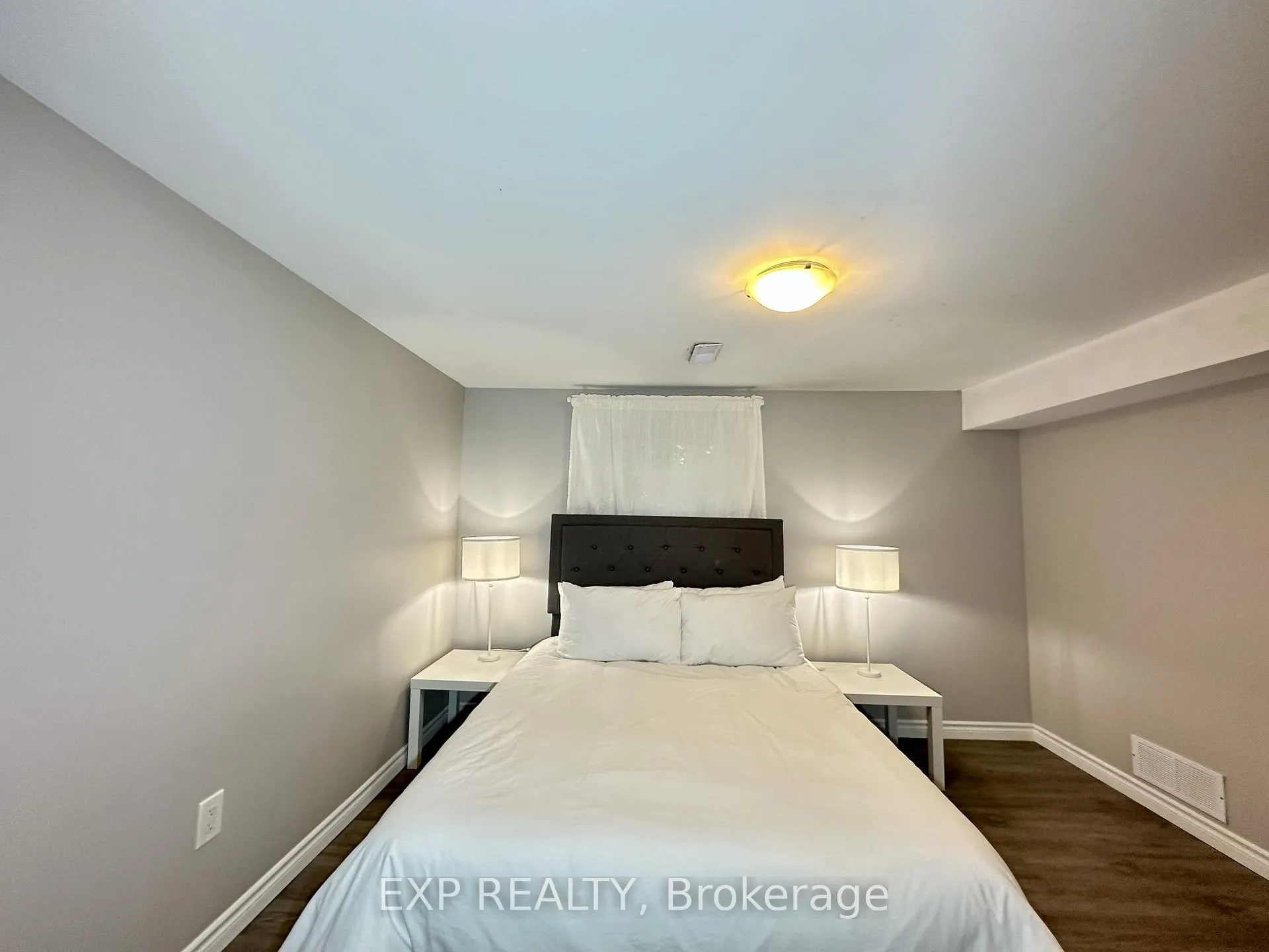 Photo 23 of 16 Broadview Avenue, St. Catharines, Glendale/Glenridge — HOMEH