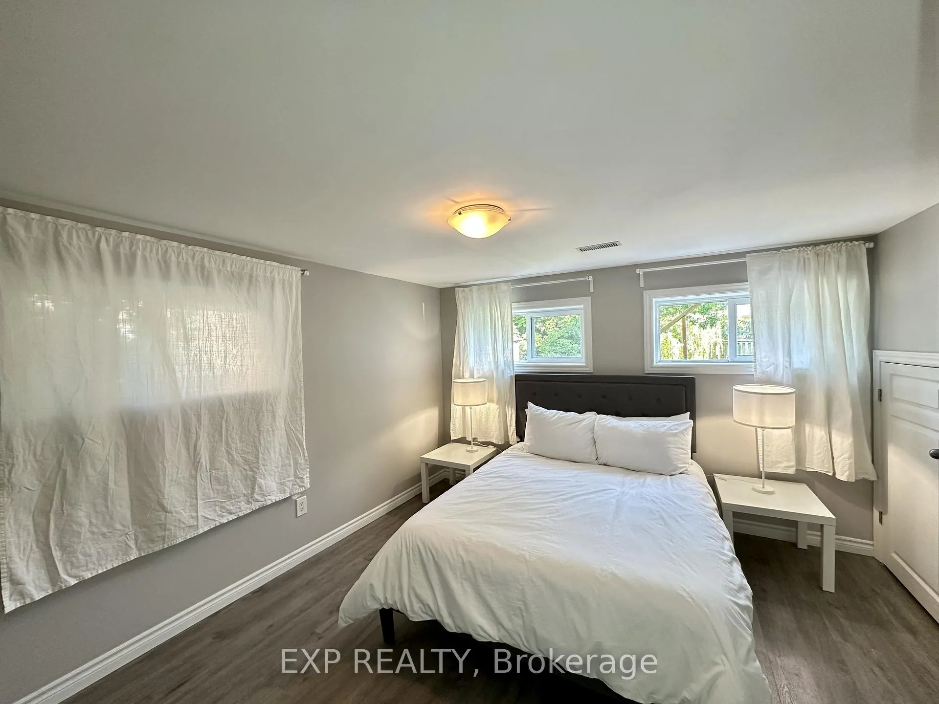 Photo 24 of 16 Broadview Avenue, St. Catharines, Glendale/Glenridge — HOMEH