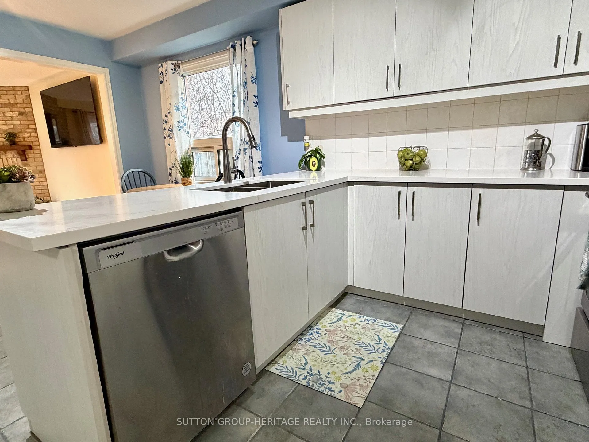 Photo 2 of 52 Barnes Drive, Ajax, Central — HOMEH