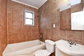 Photo 2 of Unit 3, 100 Rajah Street, Toronto, Englemount-Lawrence — HOMEH