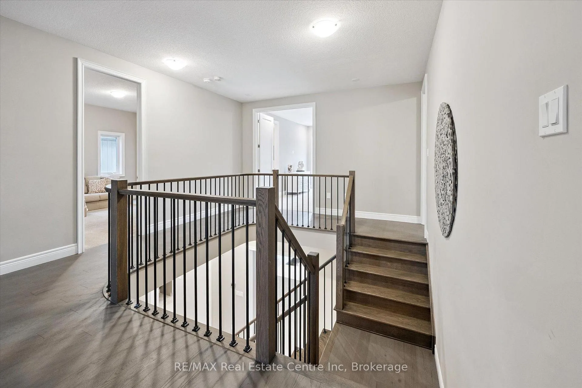 Photo 18 of 187 Ambrous Crescent, Guelph, Kortright East — HOMEH