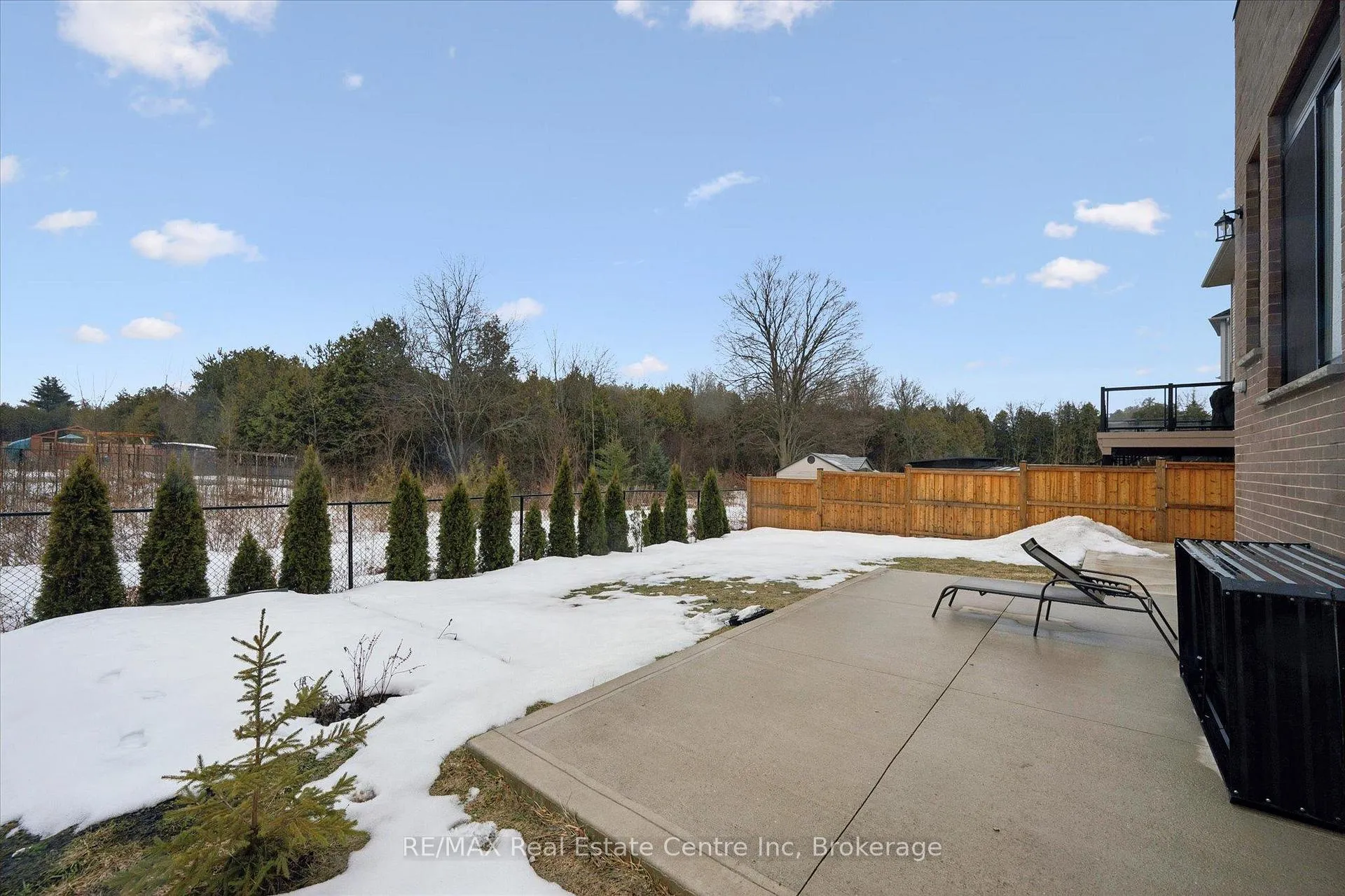 Photo 37 of 187 Ambrous Crescent, Guelph, Kortright East — HOMEH
