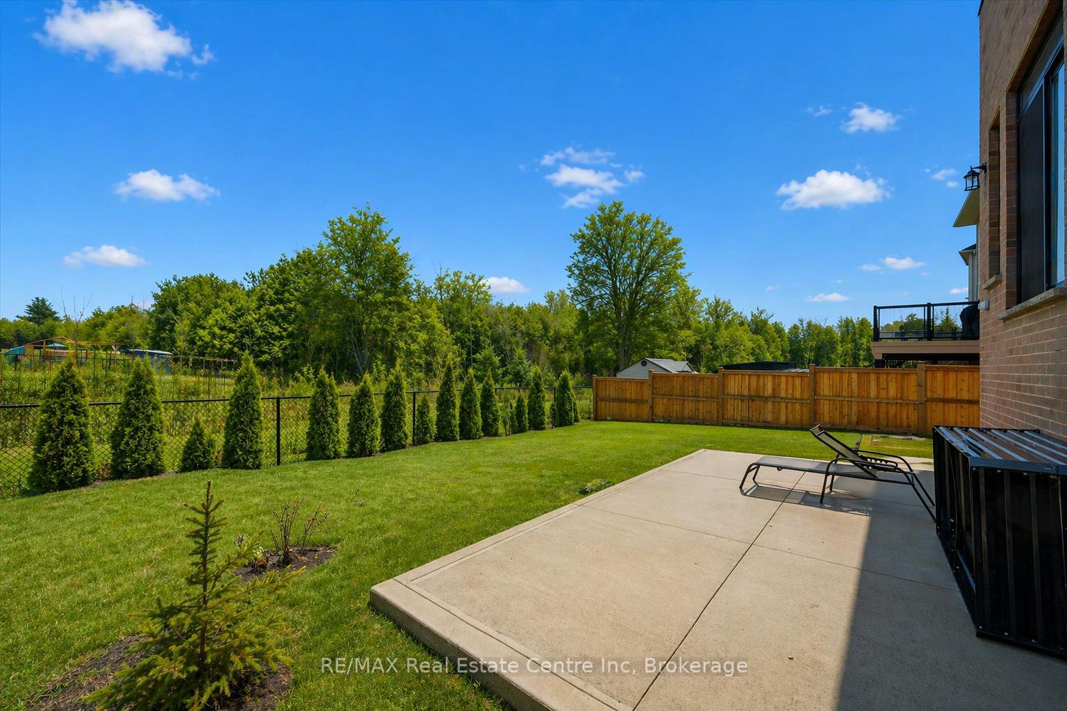 Photo 42 of 187 Ambrous Crescent, Guelph, Kortright East — HOMEH