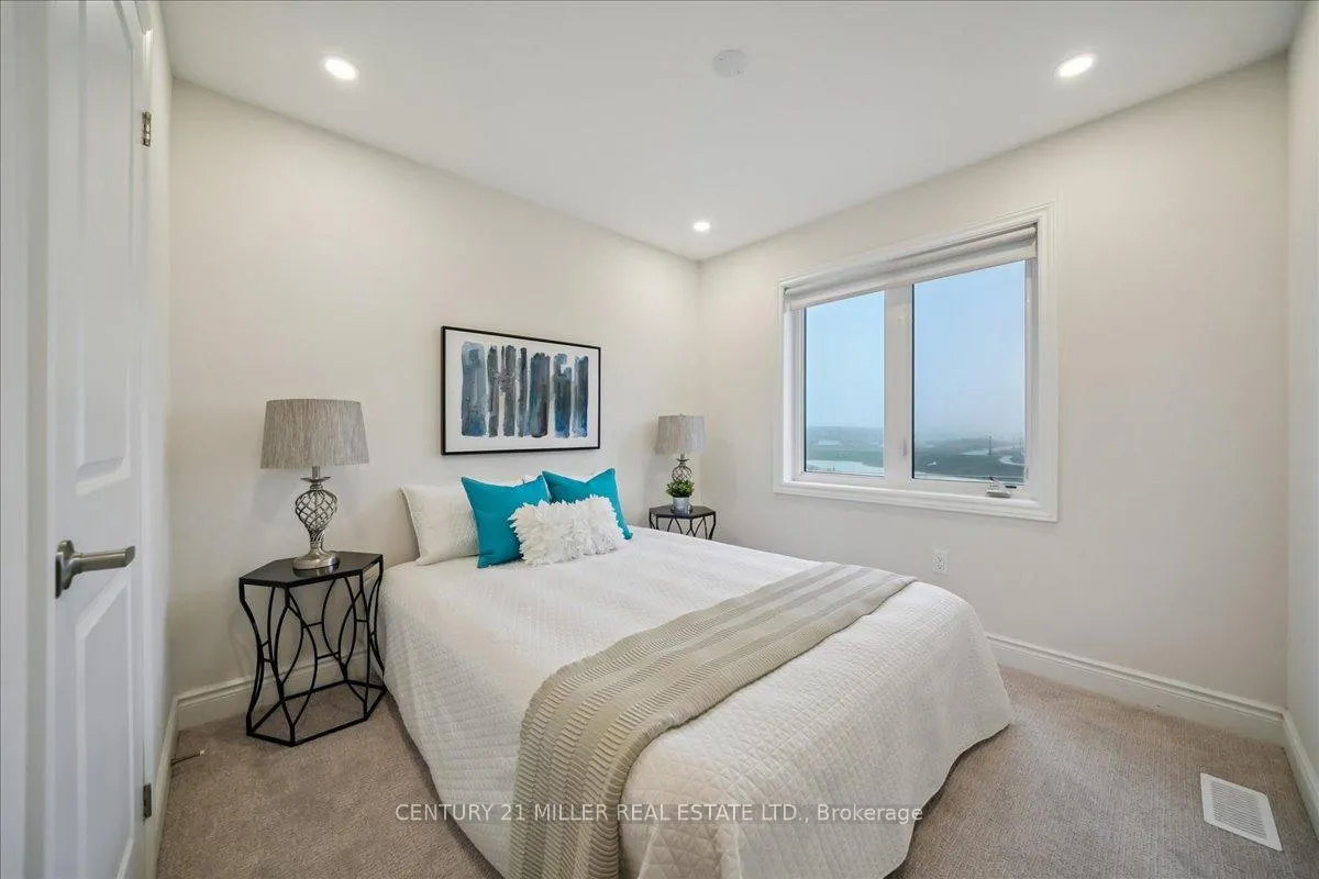 Photo 19 of 3401 Sixth Line, Oakville, Glenorchy — HOMEH