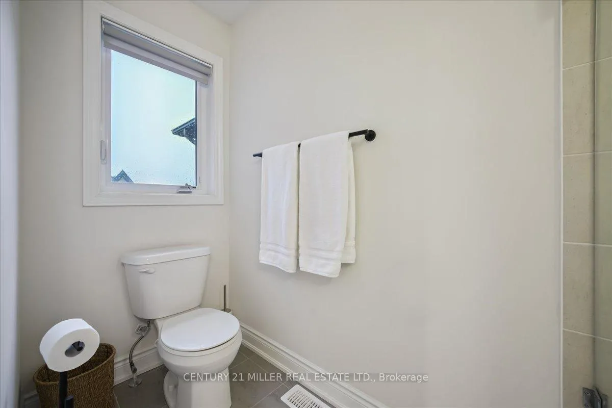 Photo 23 of 3401 Sixth Line, Oakville, Glenorchy — HOMEH