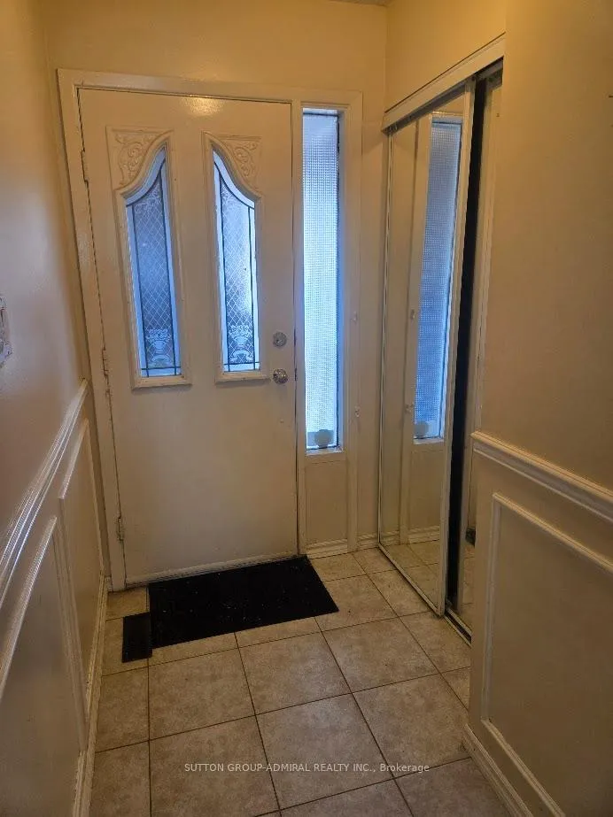 Photo 2 of 112 Patrice Crescent, Vaughan, Crestwood-Springfarm-Yorkhill — HOMEH