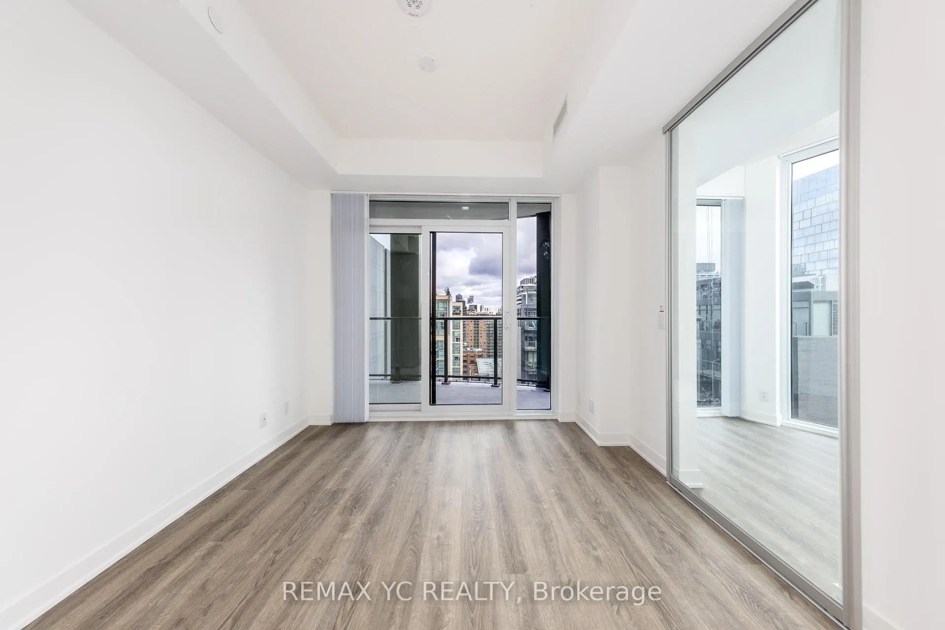 Photo 20 of Unit 1703, 180 Front Street E, Toronto, Moss Park — HOMEH