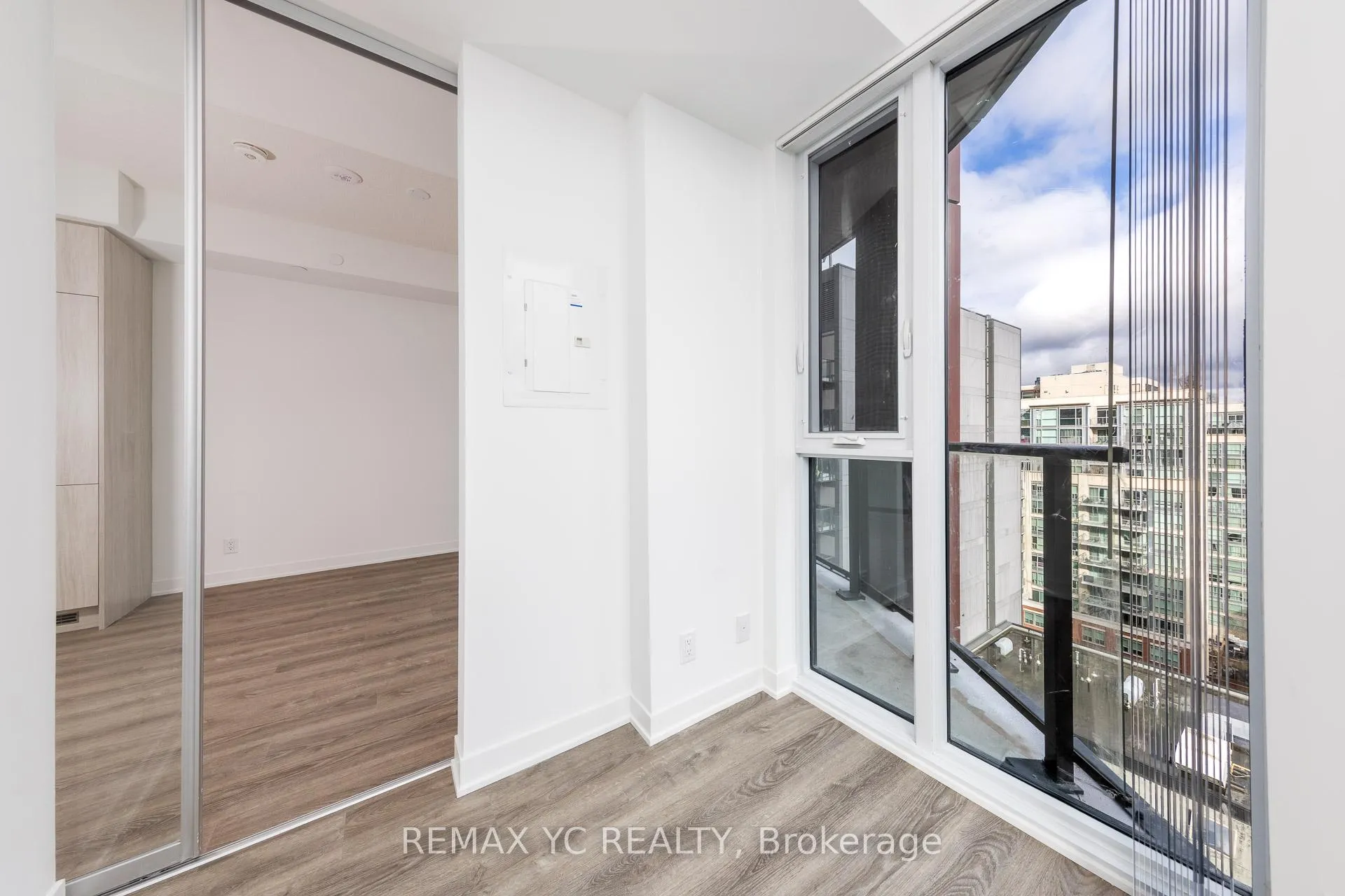 Photo 28 of Unit 1703, 180 Front Street E, Toronto, Moss Park — HOMEH