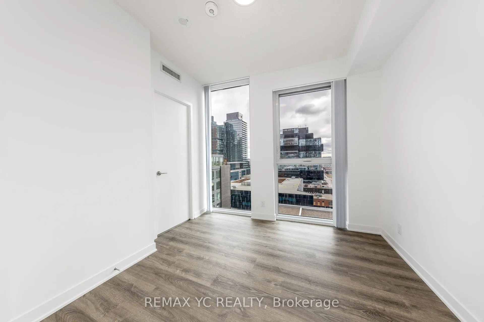 Photo 31 of Unit 1703, 180 Front Street E, Toronto, Moss Park — HOMEH