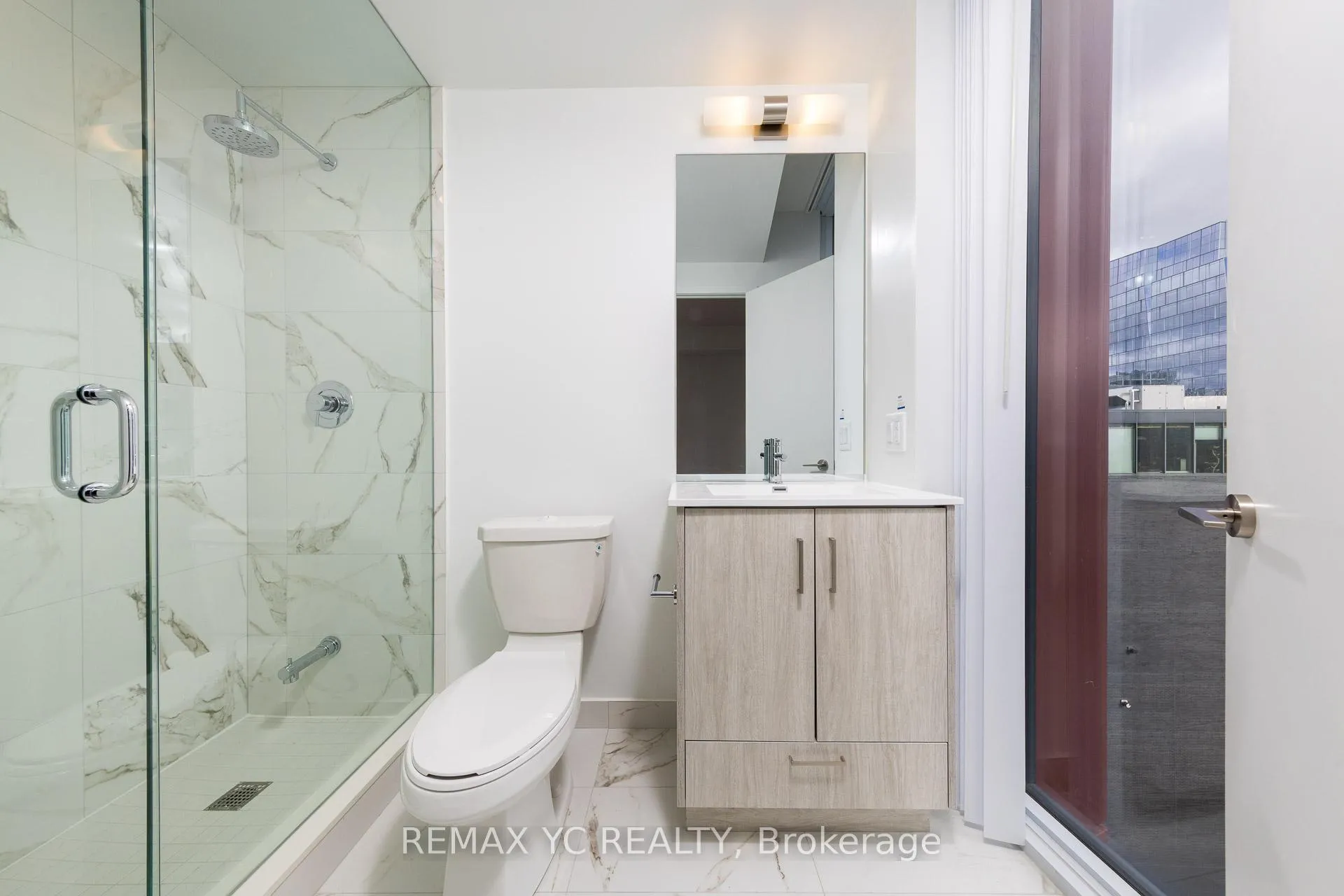Photo 35 of Unit 1703, 180 Front Street E, Toronto, Moss Park — HOMEH