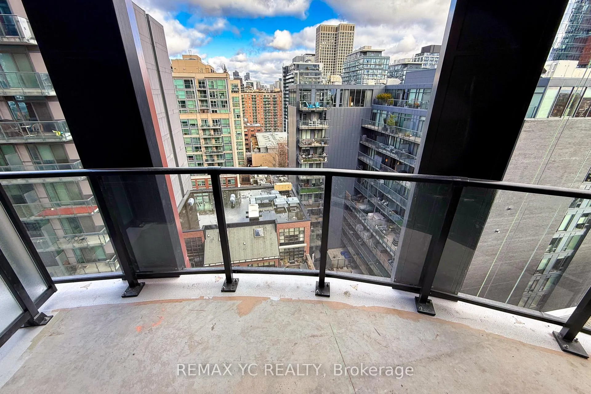 Photo 37 of Unit 1703, 180 Front Street E, Toronto, Moss Park — HOMEH
