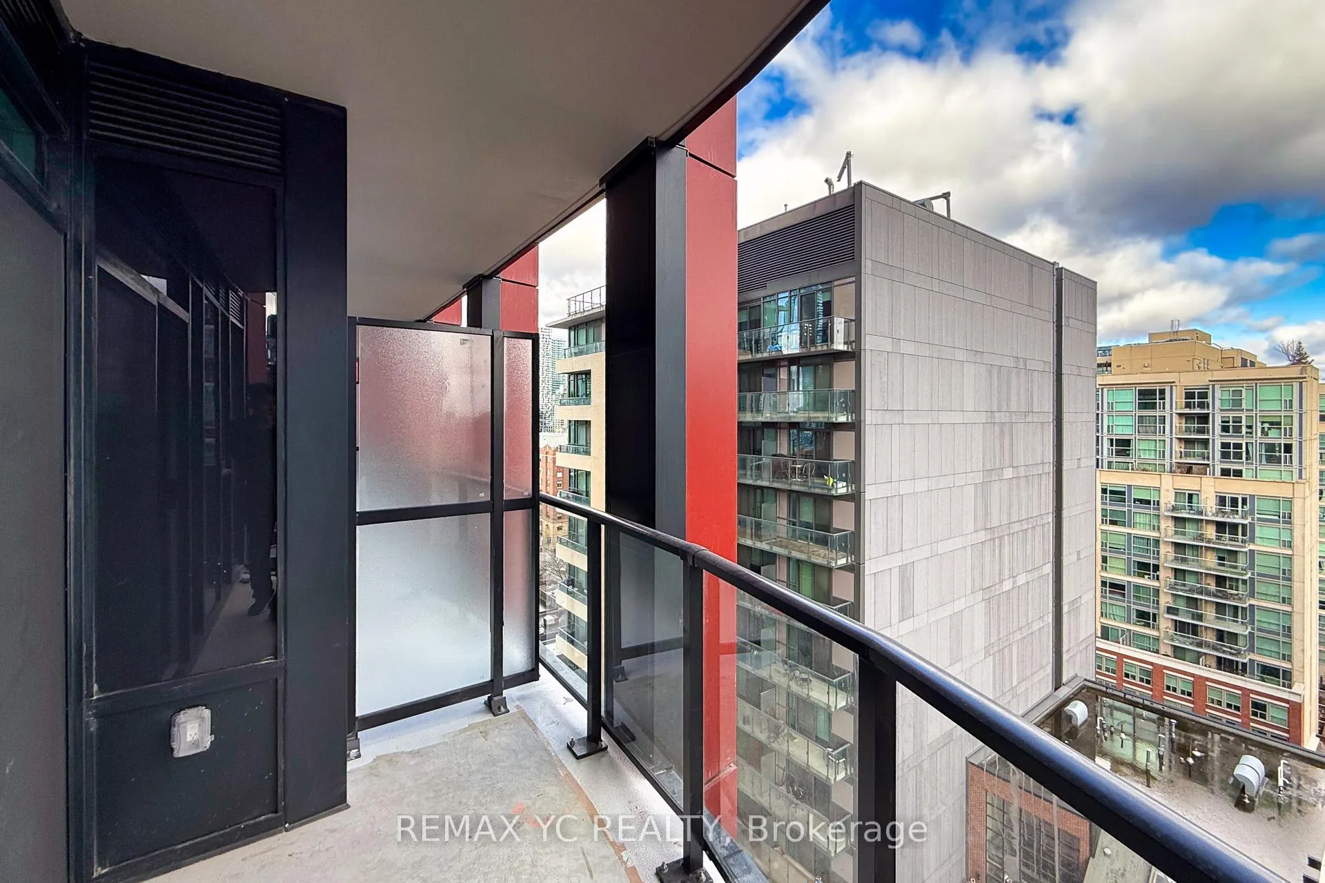 Photo 40 of Unit 1703, 180 Front Street E, Toronto, Moss Park — HOMEH