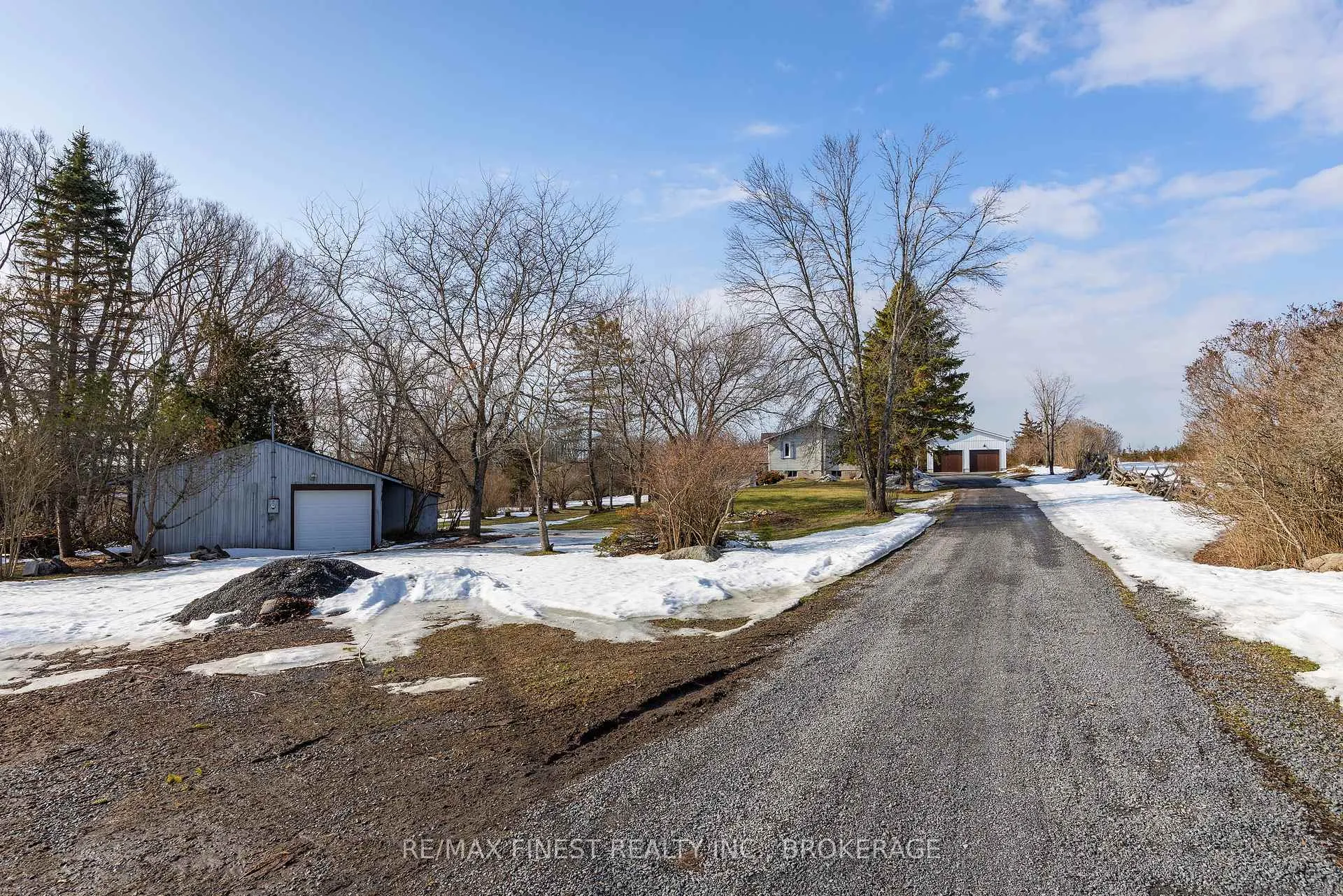 Photo 2 of 704 Wing Road, Loyalist, Lennox and Addington - South — HOMEH