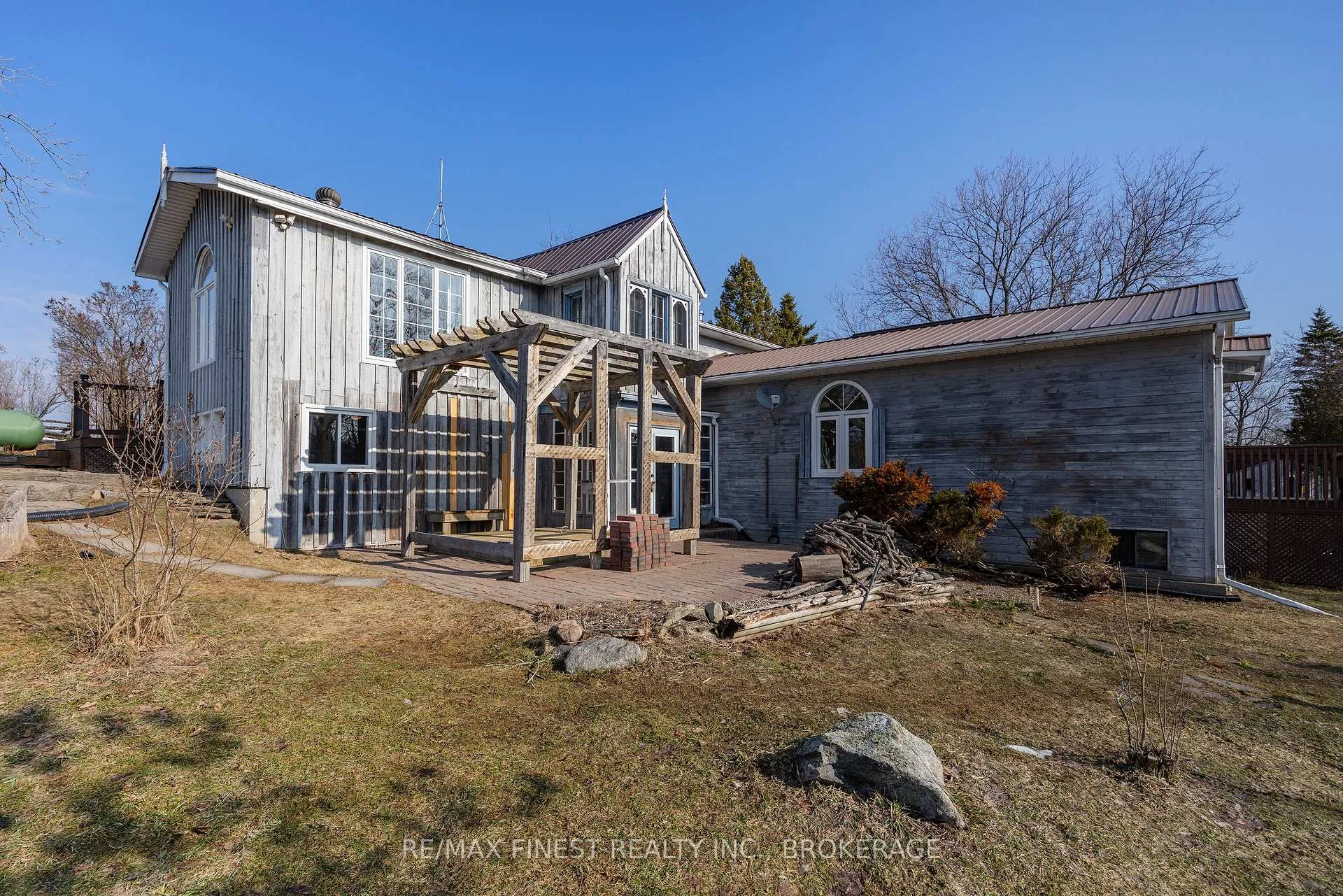 Photo 44 of 704 Wing Road, Loyalist, Lennox and Addington - South — HOMEH