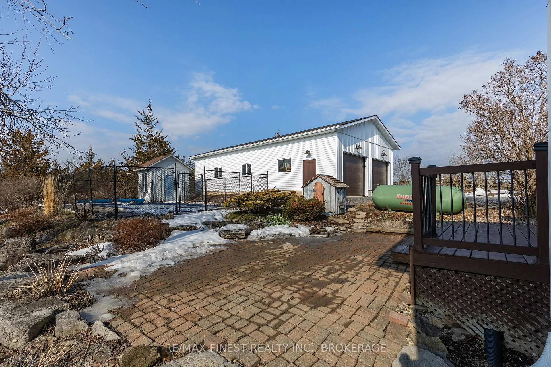 Photo 46 of 704 Wing Road, Loyalist, Lennox and Addington - South — HOMEH