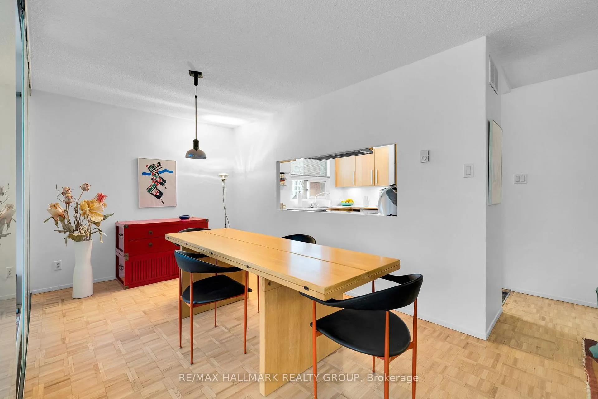 Photo 11 of Unit 203, 40 Arthur Street, Ottawa, West Centre Town — HOMEH