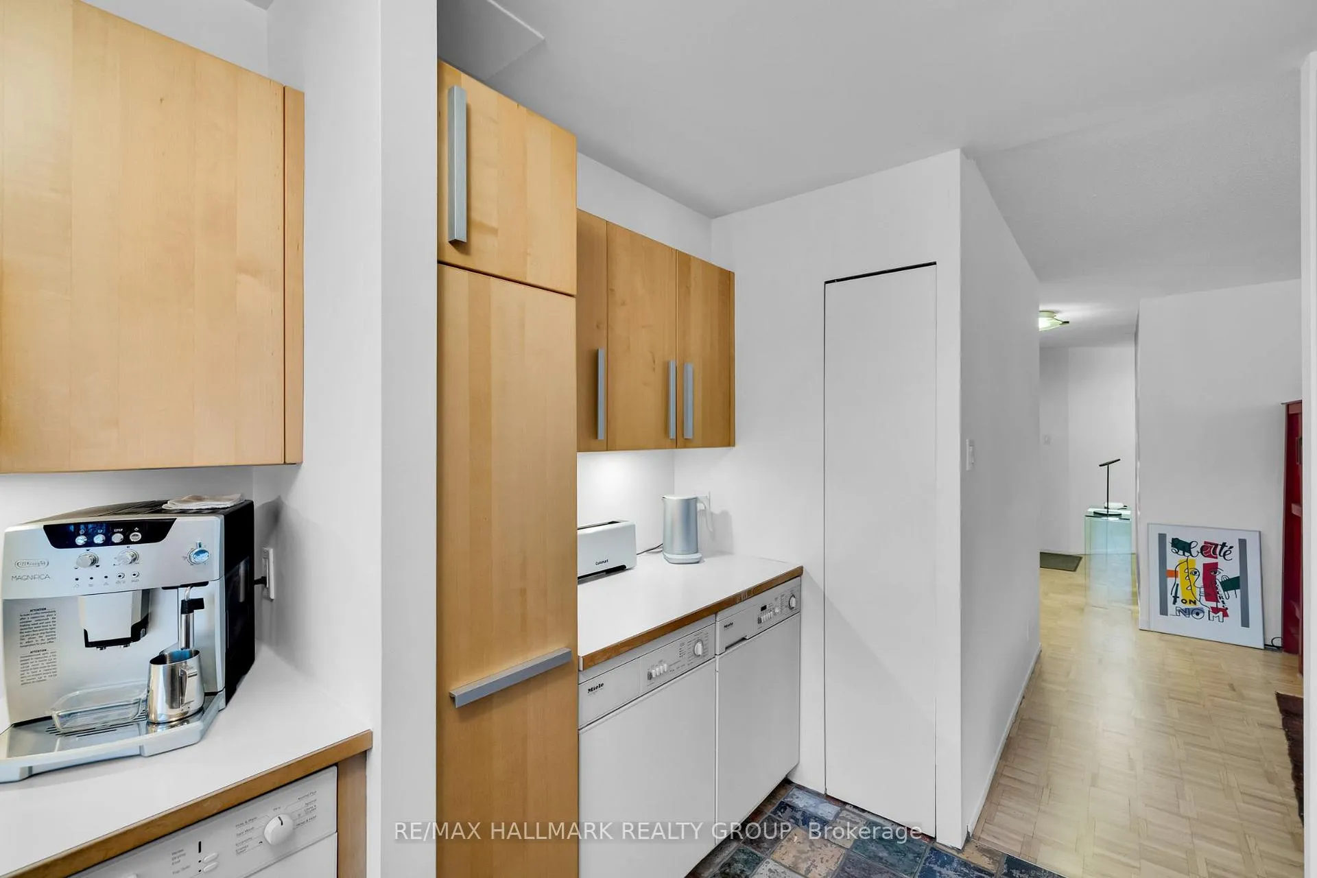 Photo 23 of Unit 203, 40 Arthur Street, Ottawa, West Centre Town — HOMEH