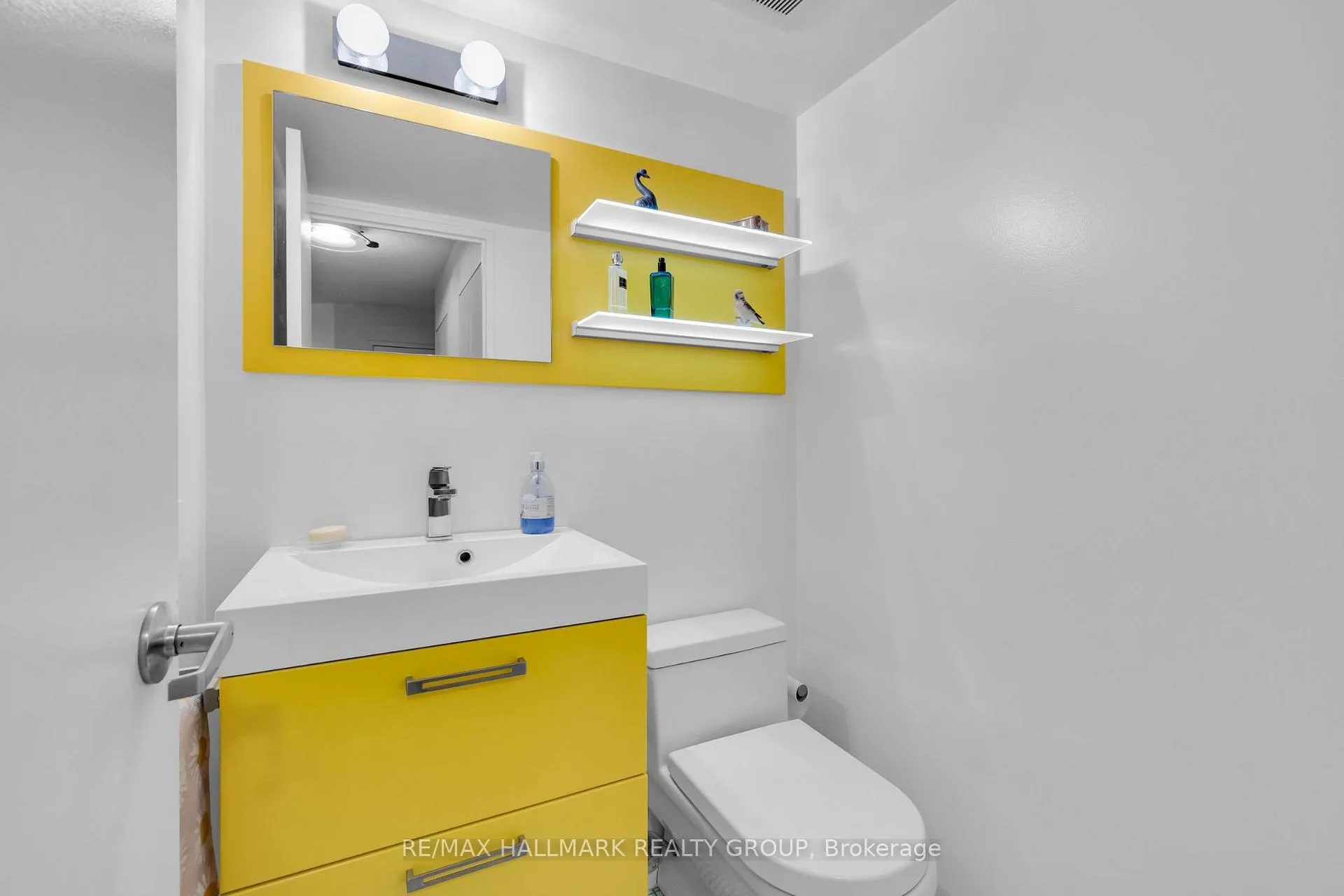 Photo 25 of Unit 203, 40 Arthur Street, Ottawa, West Centre Town — HOMEH