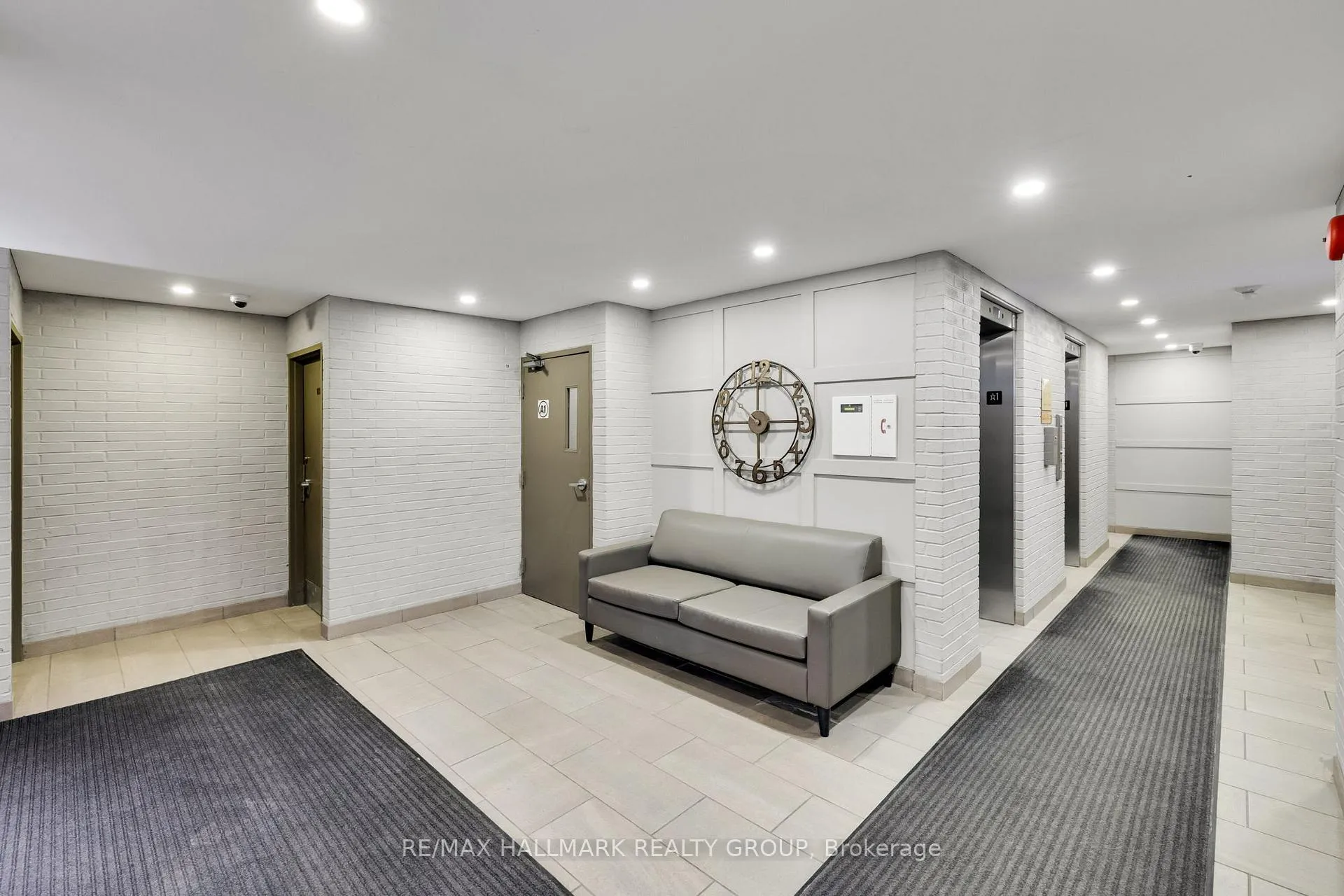 Photo 37 of Unit 203, 40 Arthur Street, Ottawa, West Centre Town — HOMEH