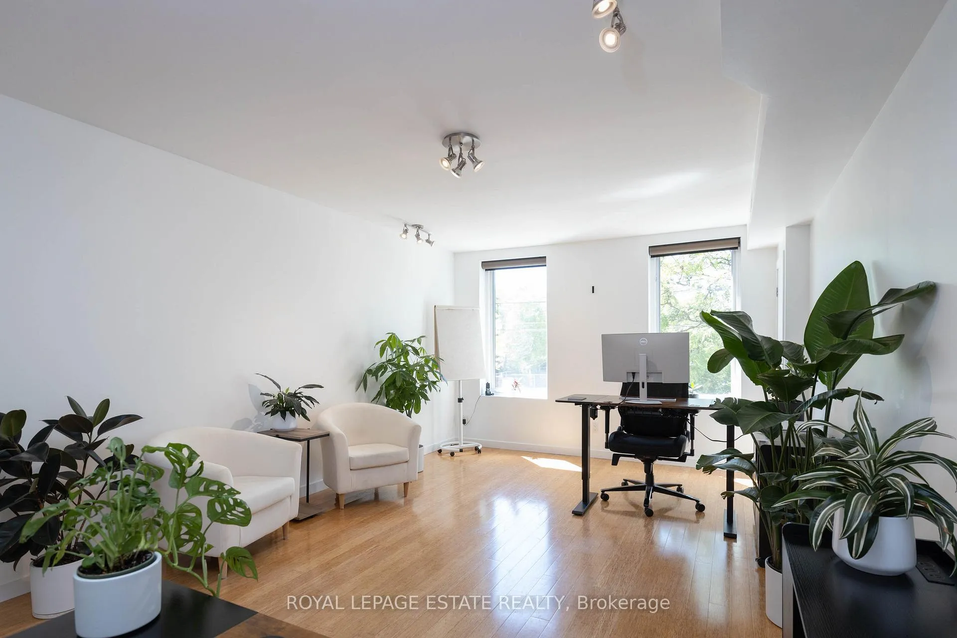 Photo 14 of 432 Queen Street E, Toronto, Regent Park — HOMEH